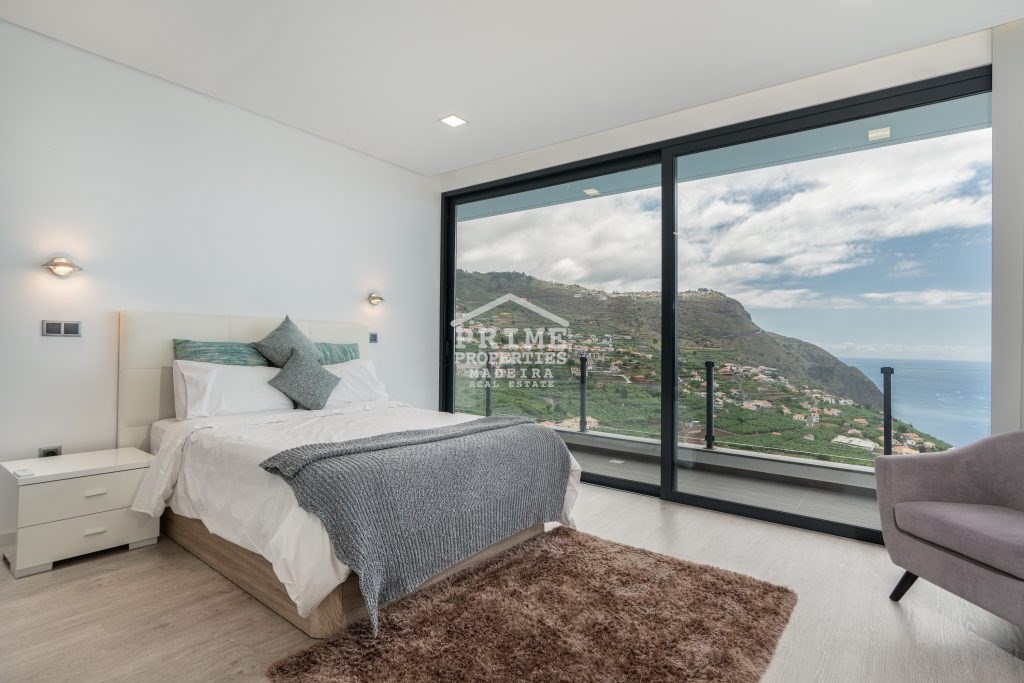3 Bed, 4 Bath, HouseFor Sale, Calheta, Ilha da Madeira, 9370-032