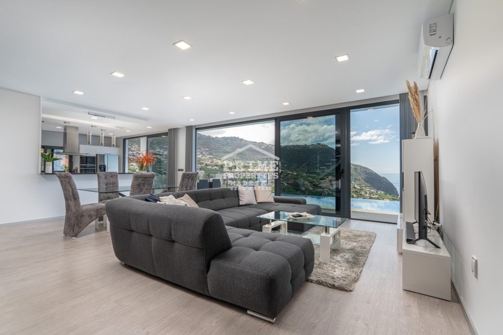 3 Bed, 4 Bath, HouseFor Sale, Calheta, Ilha da Madeira, 9370-032