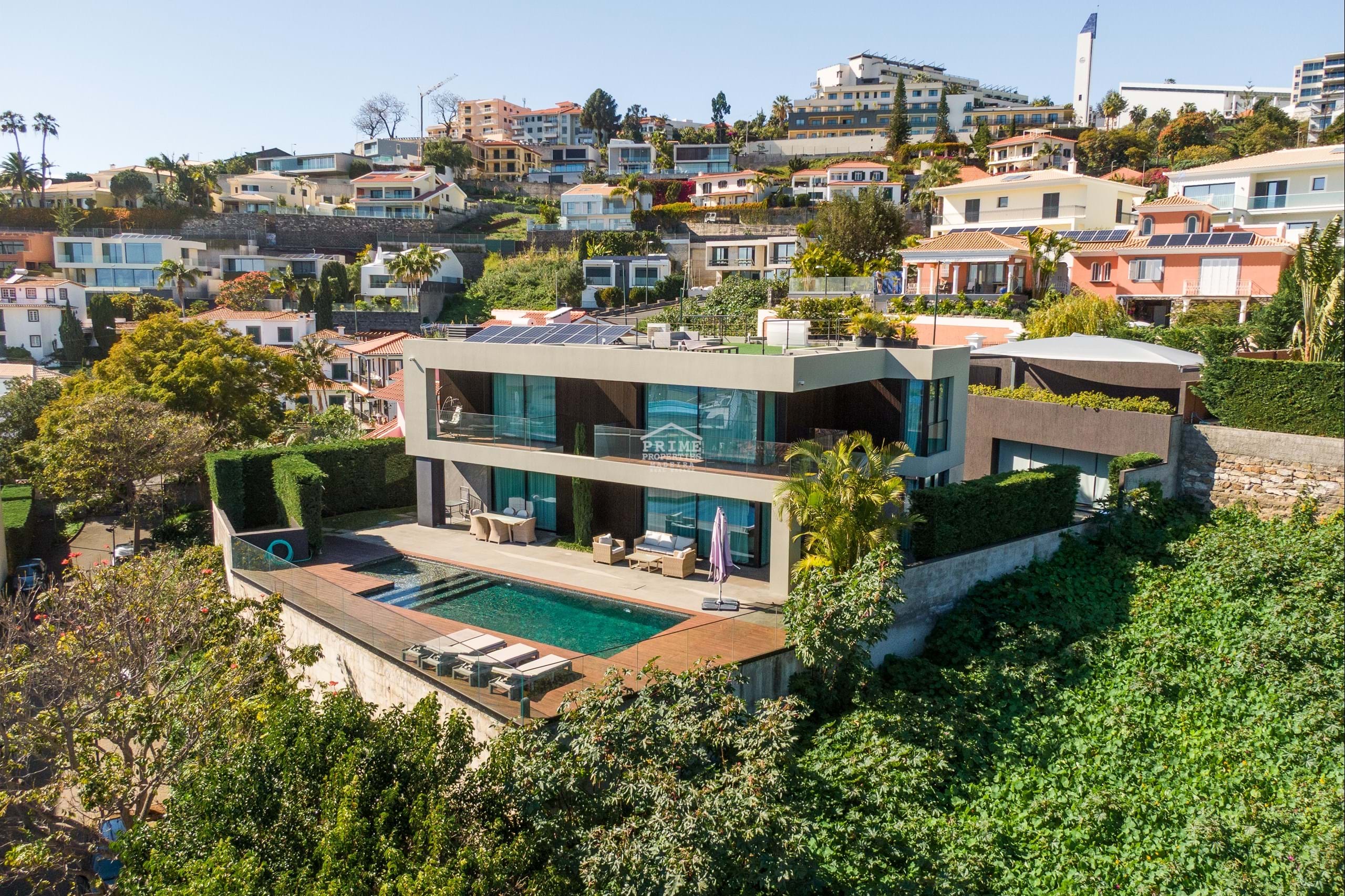 4 Bed, 5 Bath, HouseFor Sale, Funchal, Ilha da Madeira, 9000-099