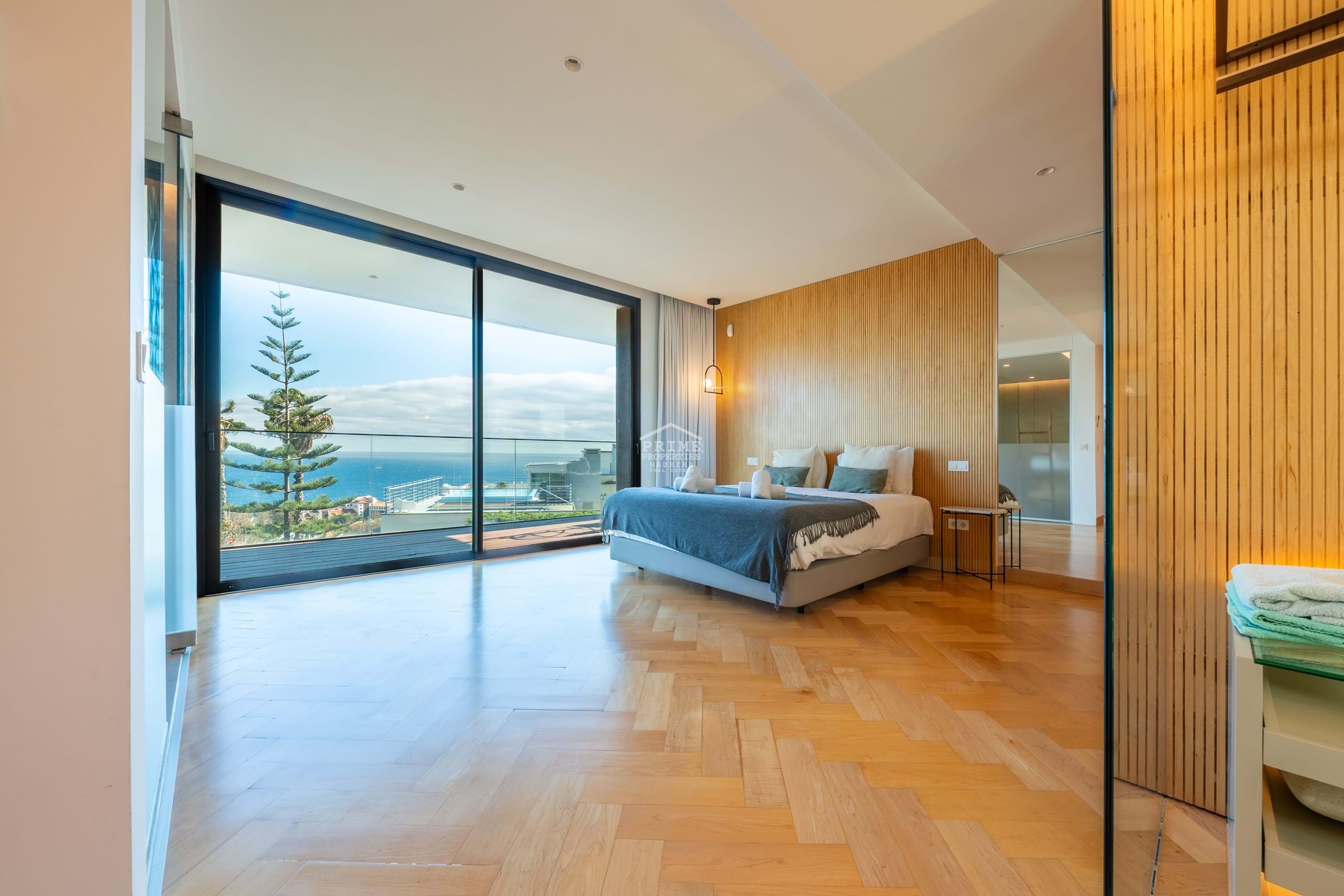 4 Bed, 5 Bath, HouseFor Sale, Funchal, Ilha da Madeira, 9000-099