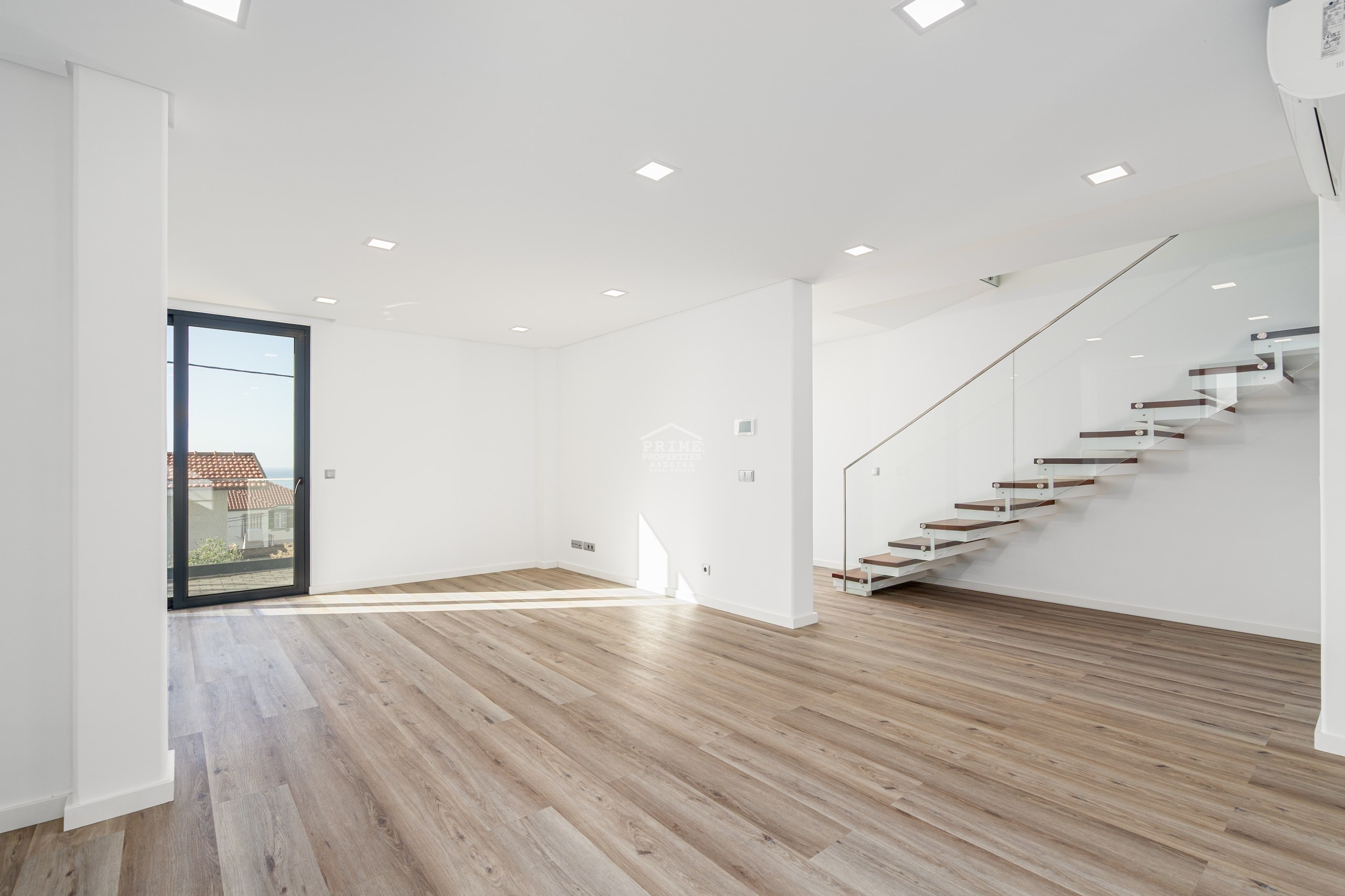 3 Bed, 3 Bath, HouseFor Sale, Funchal, Ilha da Madeira, 9050-091