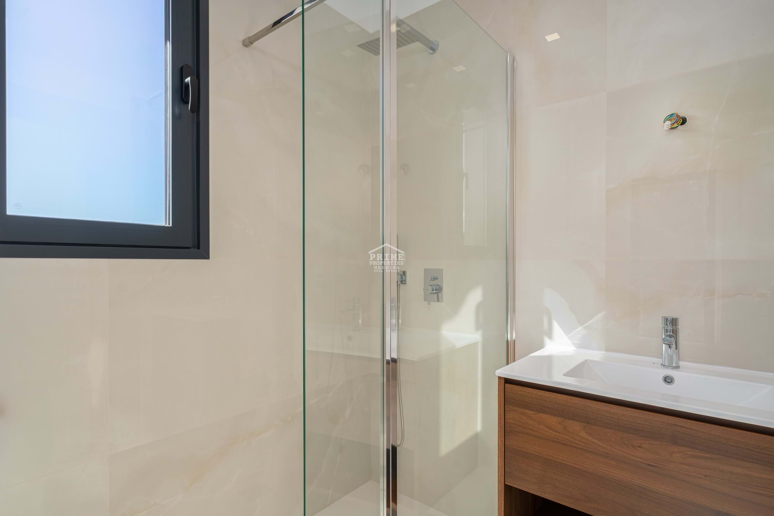 3 Bed, 3 Bath, HouseFor Sale, Funchal, Ilha da Madeira, 9050-091