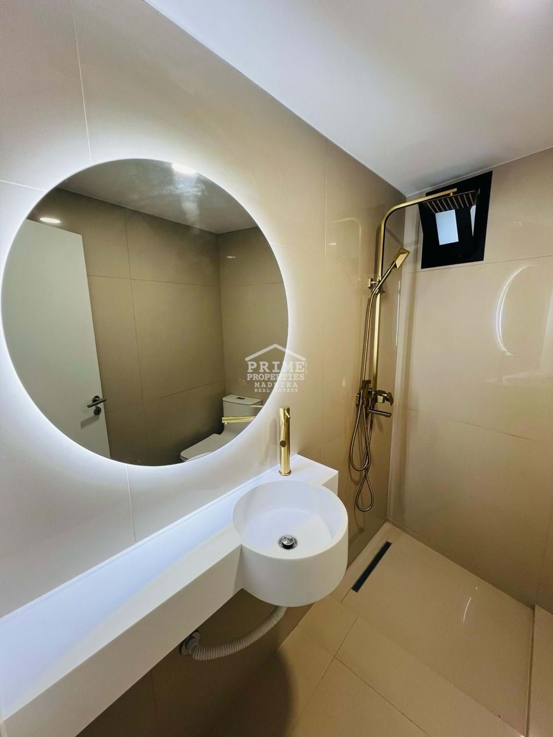 2 Bed, 2 Bath, HouseFor Sale, Funchal, Ilha da Madeira, 9000-215