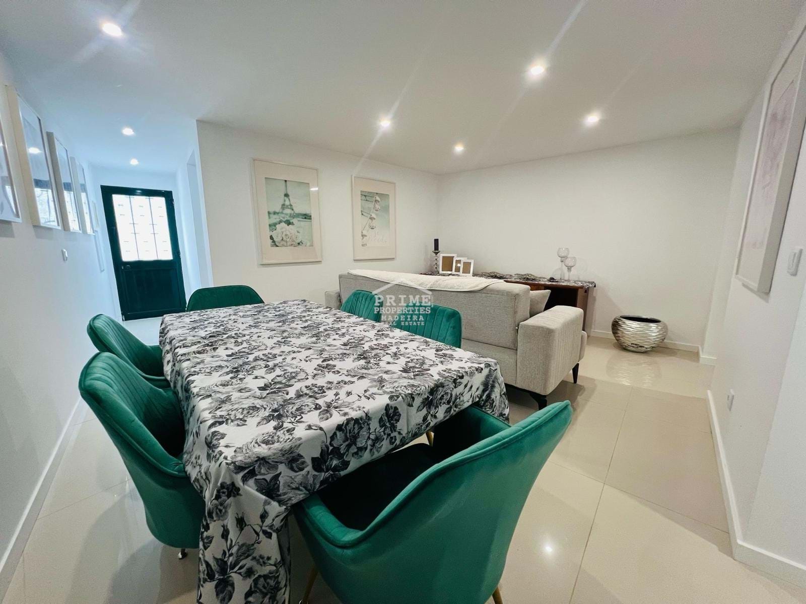 2 Bed, 2 Bath, HouseFor Sale, Funchal, Ilha da Madeira, 9000-215