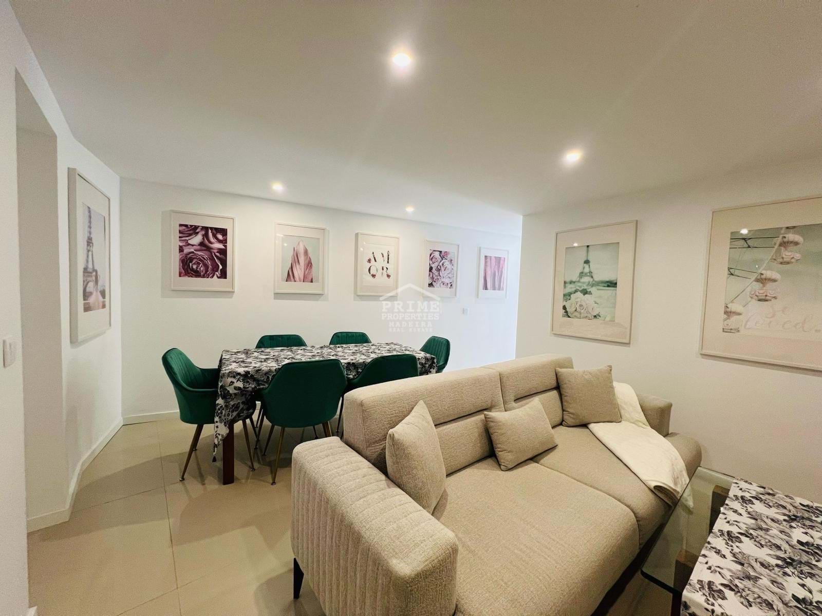 2 Bed, 2 Bath, HouseFor Sale, Funchal, Ilha da Madeira, 9000-215