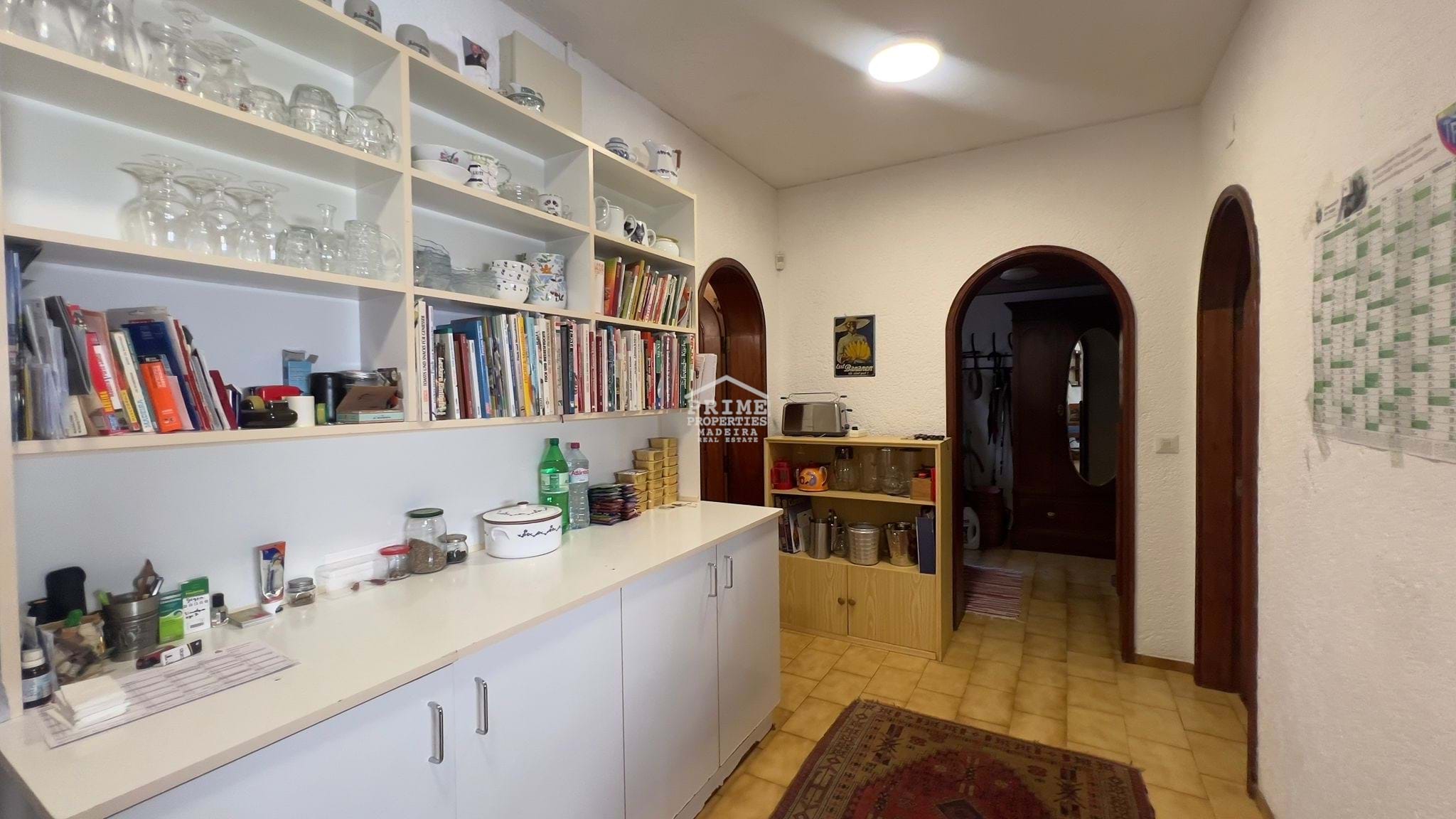 6 Bed, 5 Bath, HouseFor Sale, Santa Cruz, Ilha da Madeira, 9125-025