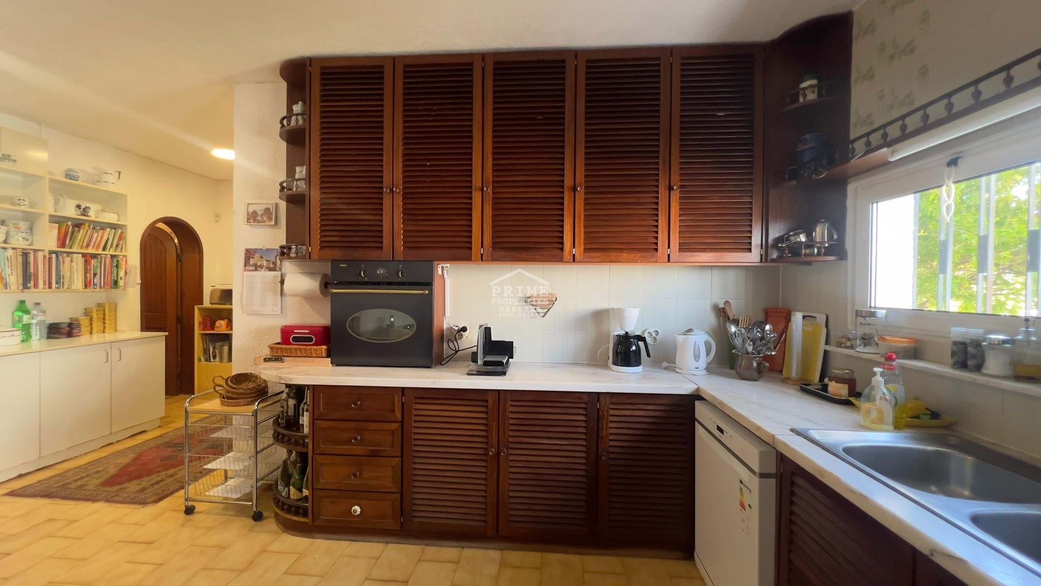 6 Bed, 5 Bath, HouseFor Sale, Santa Cruz, Ilha da Madeira, 9125-025