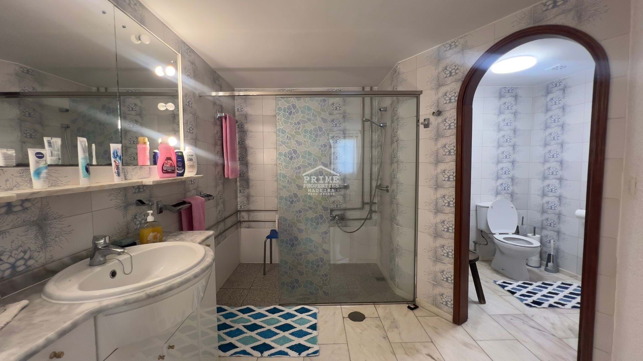 6 Bed, 5 Bath, HouseFor Sale, Santa Cruz, Ilha da Madeira, 9125-025