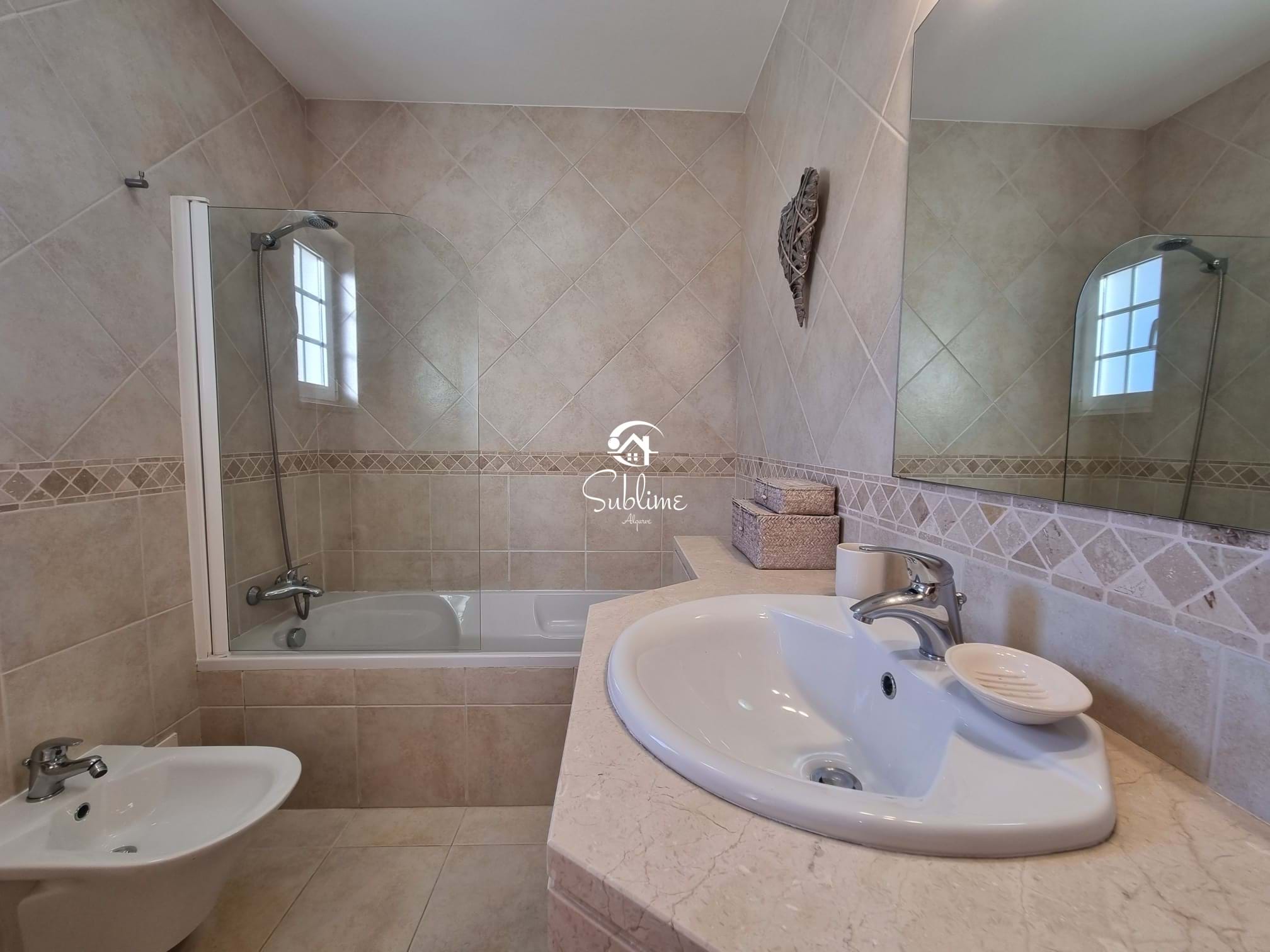 3 Bed, 4 Bath, HouseFor Sale, Lagos, Faro, 8600-329