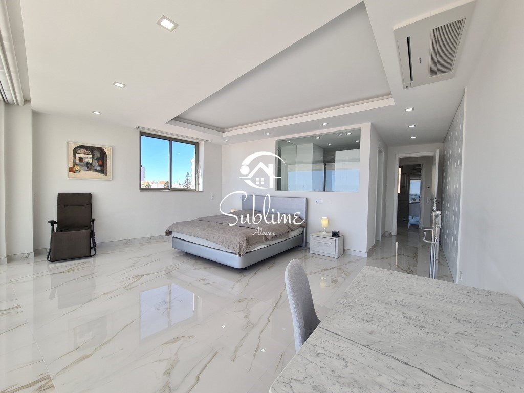 4 Bed, 4 Bath, ApartmentFor Sale, Lagos, Faro, 8600-545