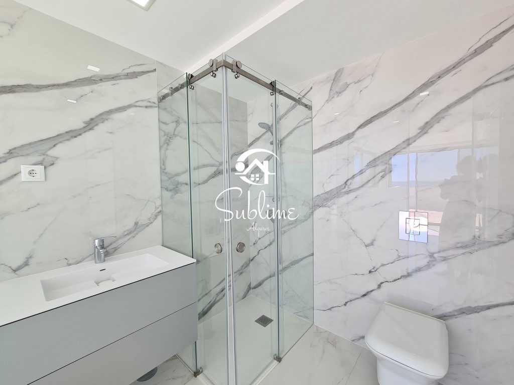 4 Bed, 4 Bath, ApartmentFor Sale, Lagos, Faro, 8600-545