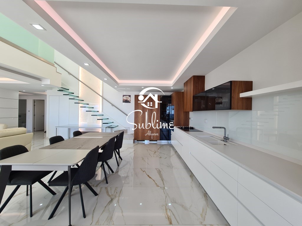 4 Bed, 4 Bath, ApartmentFor Sale, Lagos, Faro, 8600-545