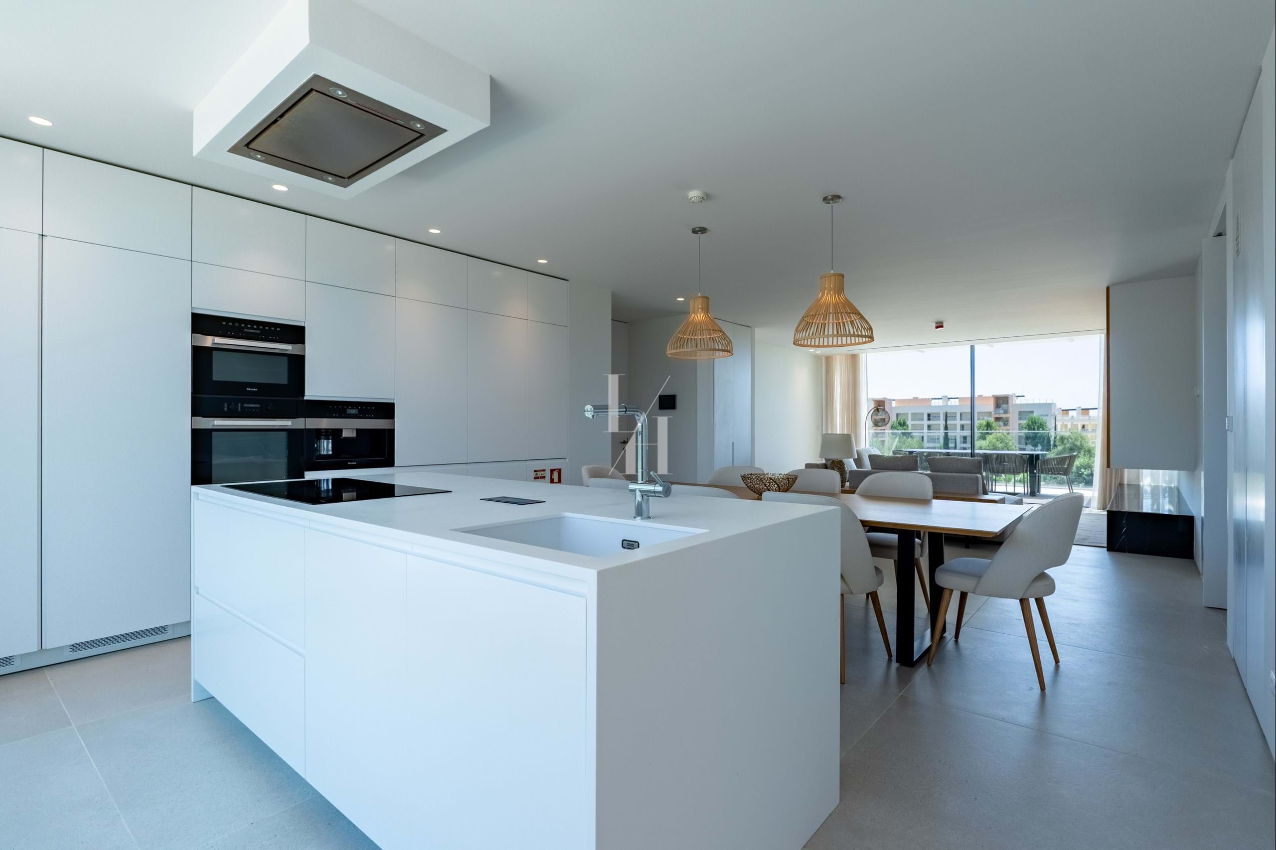 3 Bed, 3 Bath, ApartmentFor Sale, Loulé, Faro, 8125-507