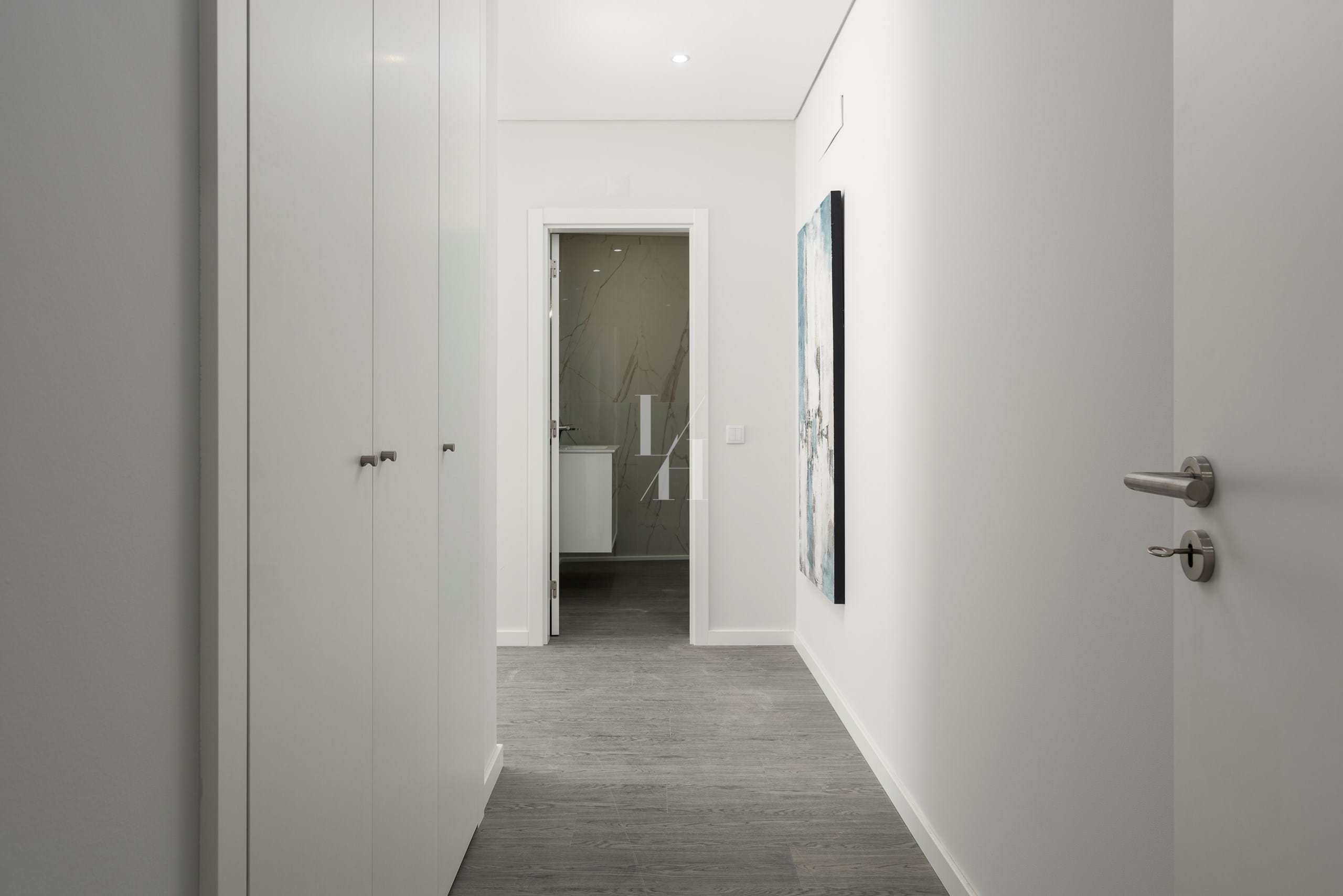 4 Bed, 3 Bath, ApartmentFor Sale, Olhão, Faro, 8700-203