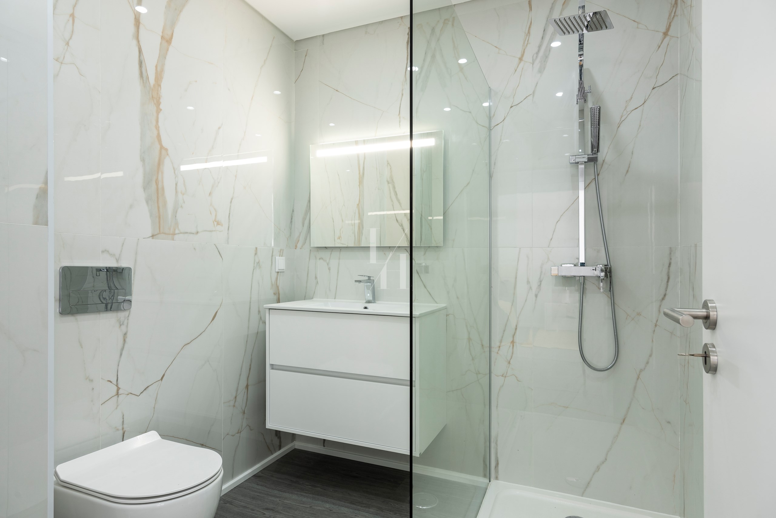 4 Bed, 3 Bath, ApartmentFor Sale, Olhão, Faro, 8700-203