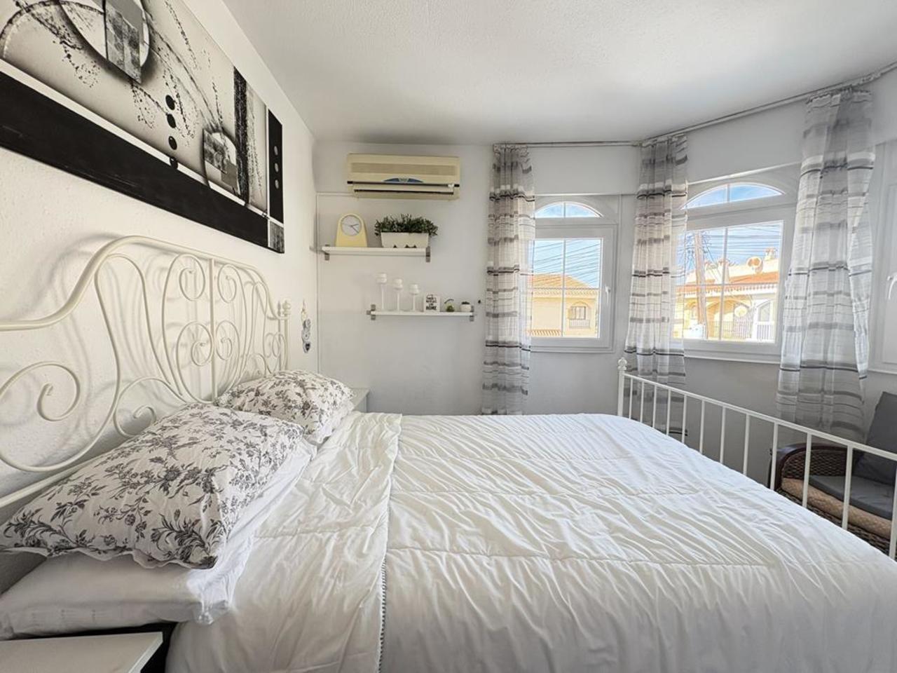 2 Bed, 1 Bath, HouseFor Sale, Los Urrutias, Murcia