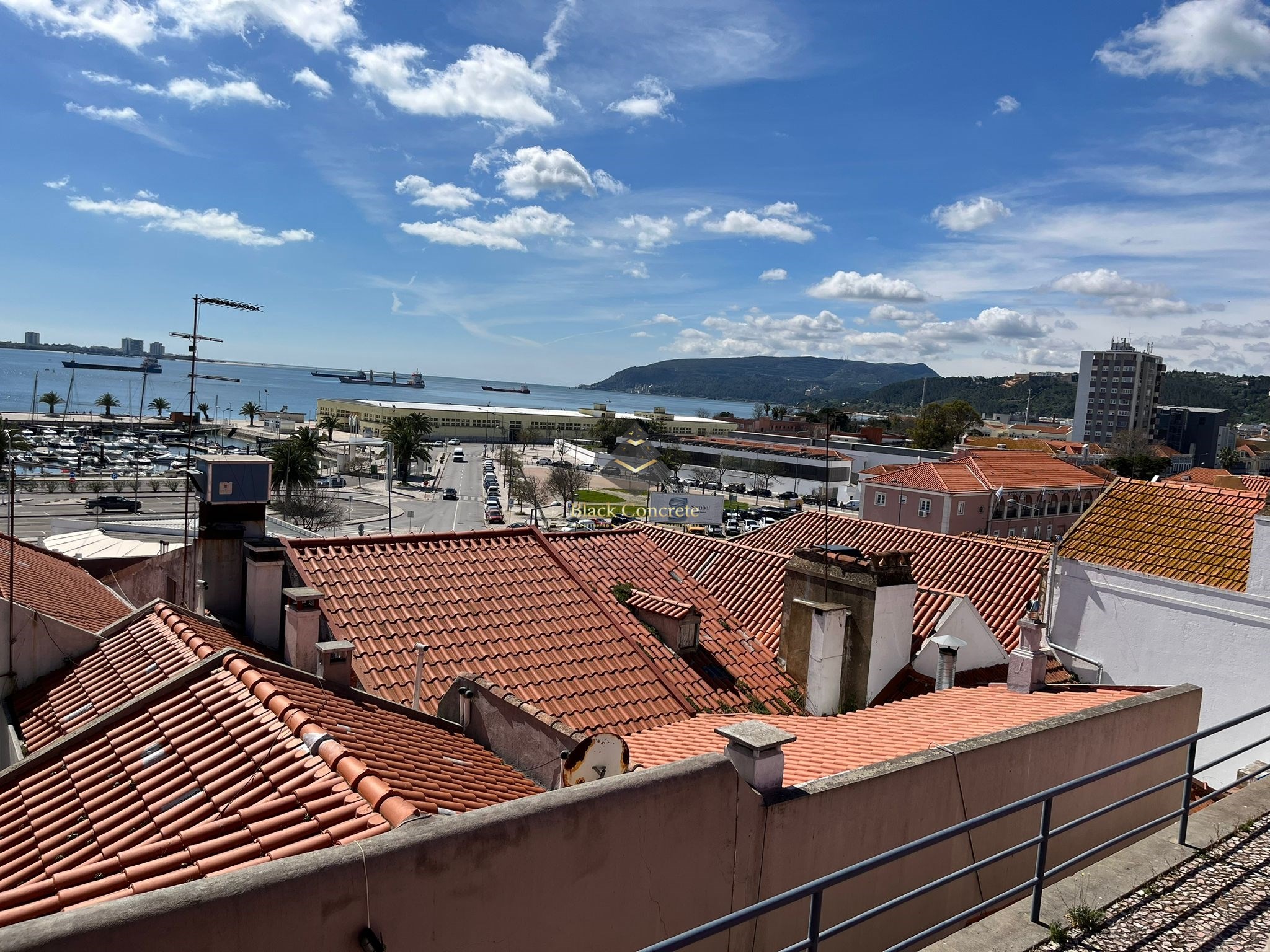 1 Bed, 1 Bath, ApartmentFor Sale, Setúbal, Setubal, 2910-082