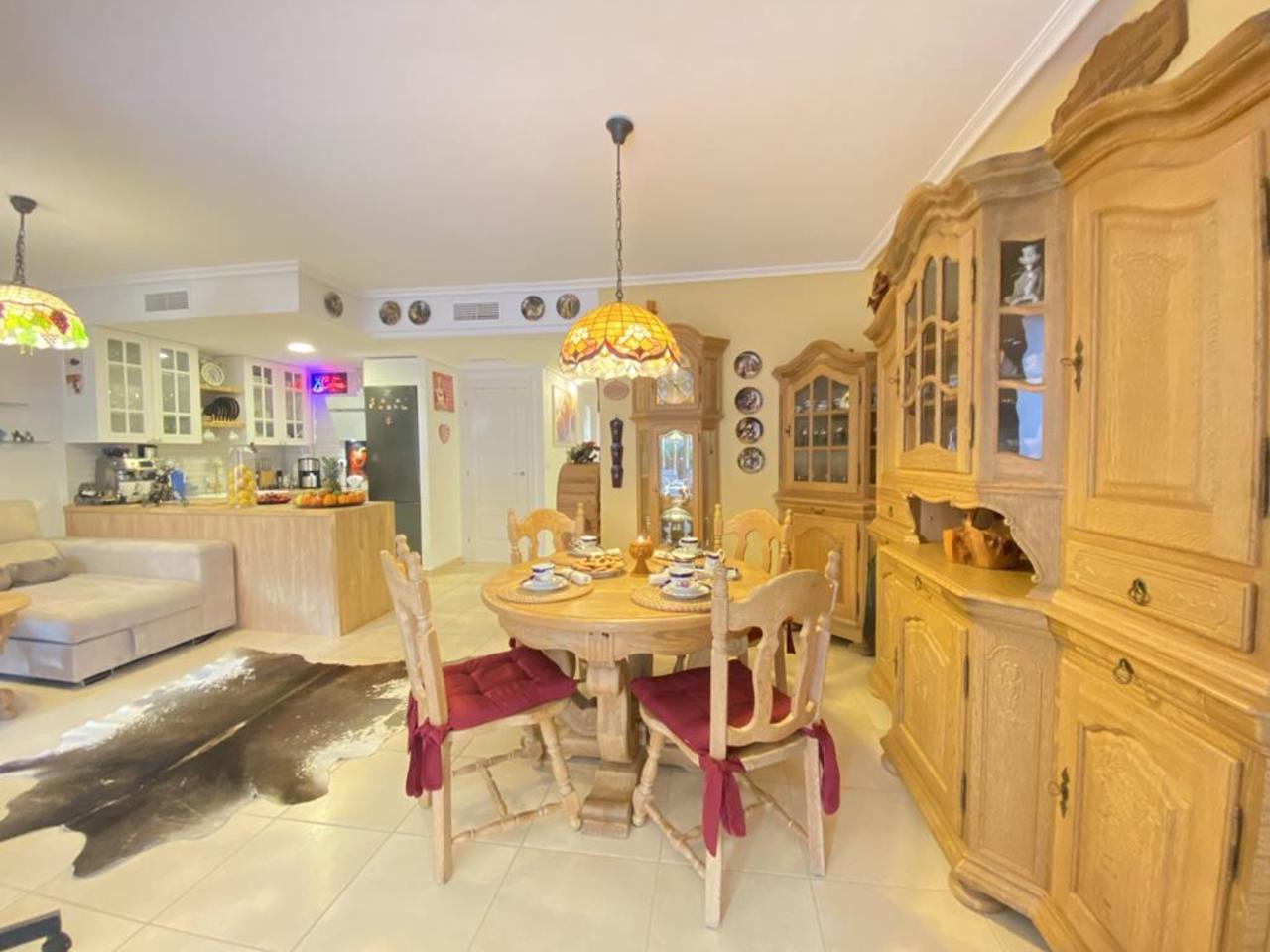 3 Bed, 2 Bath, ApartmentFor Sale, Altaona Golf and Country Village, Murcia