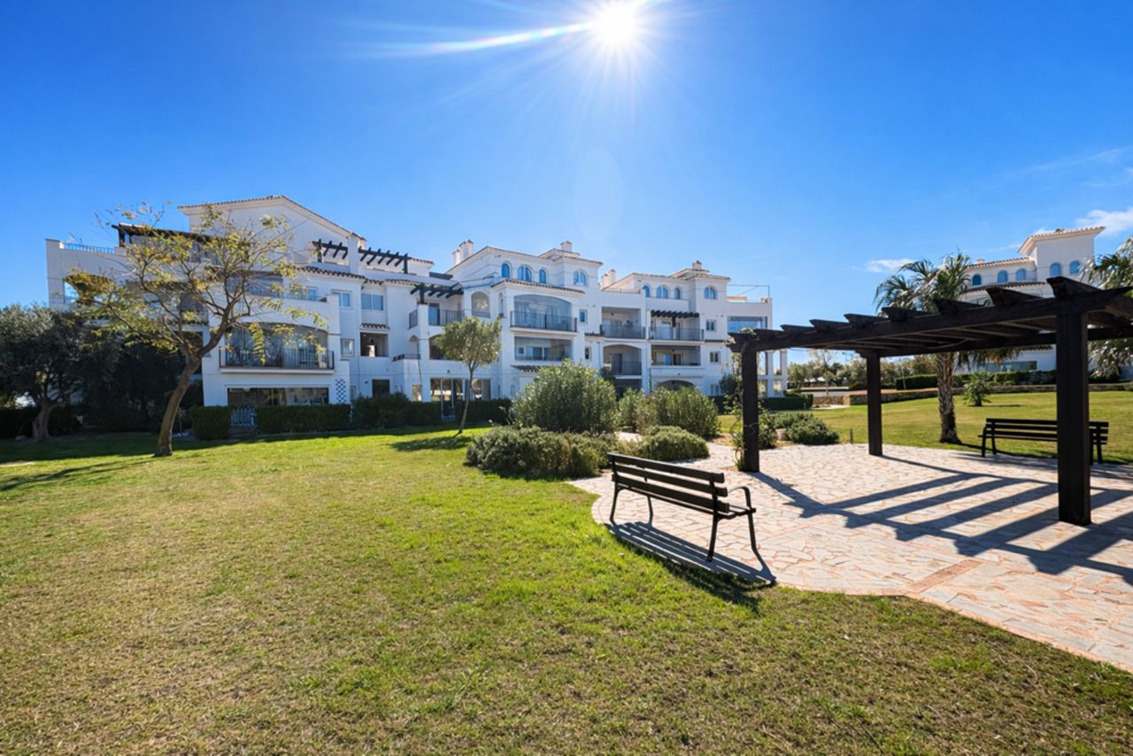 2 Bed, 1 Bath, ApartmentFor Sale, Hacienda Riqueleme, Murcia