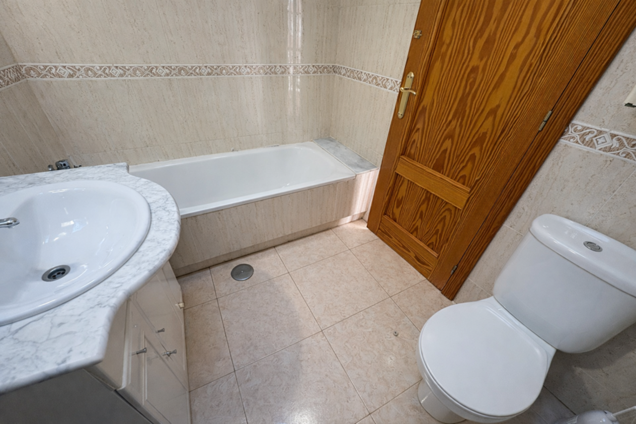2 Bed, 1 Bath, HouseFor Sale, Sucina, Murcia