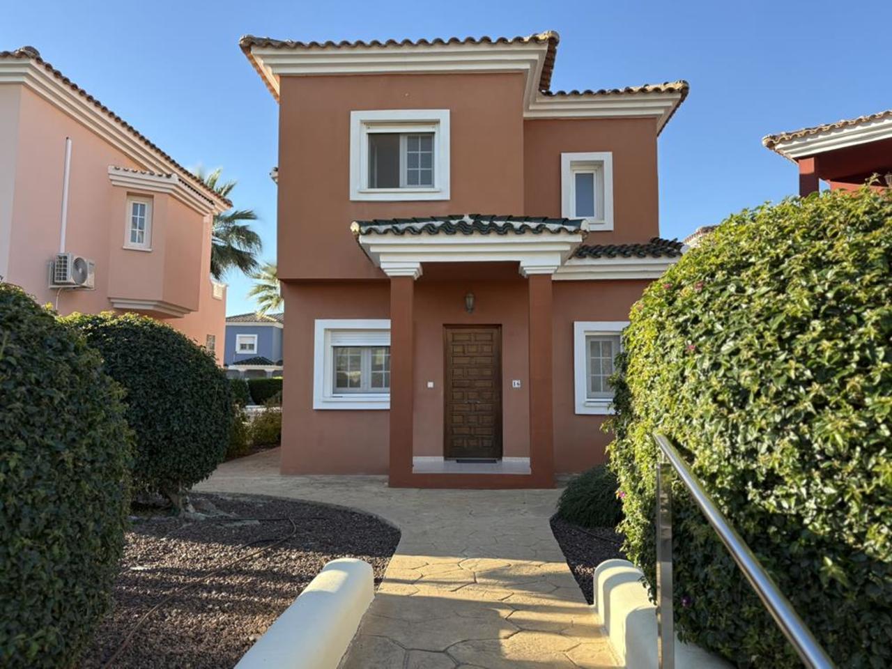 2 Bed, 2 Bath, HouseFor Sale, Altaona Golf and Country Village, Murcia