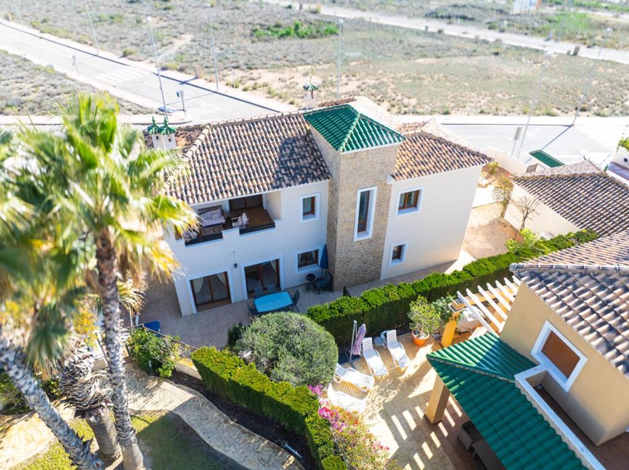4 Bed, 4 Bath, HouseFor Sale, Altaona Golf and Country Village, Murcia