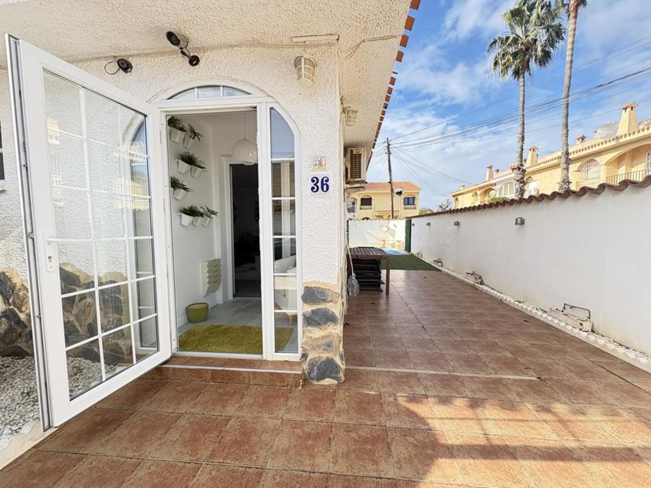 2 Bed, 1 Bath, HouseFor Sale, Los Urrutias, Murcia