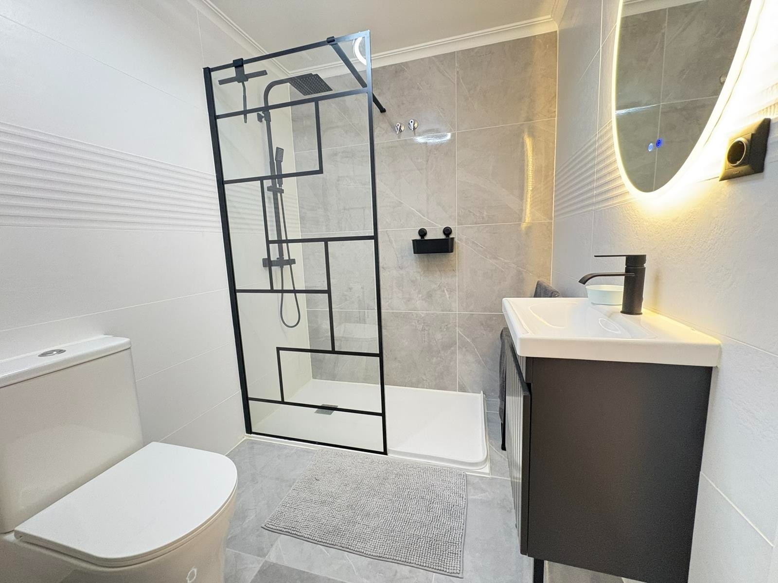 2 Bed, 2 Bath, ApartmentFor Sale, Altaona Golf and Country Village, Murcia