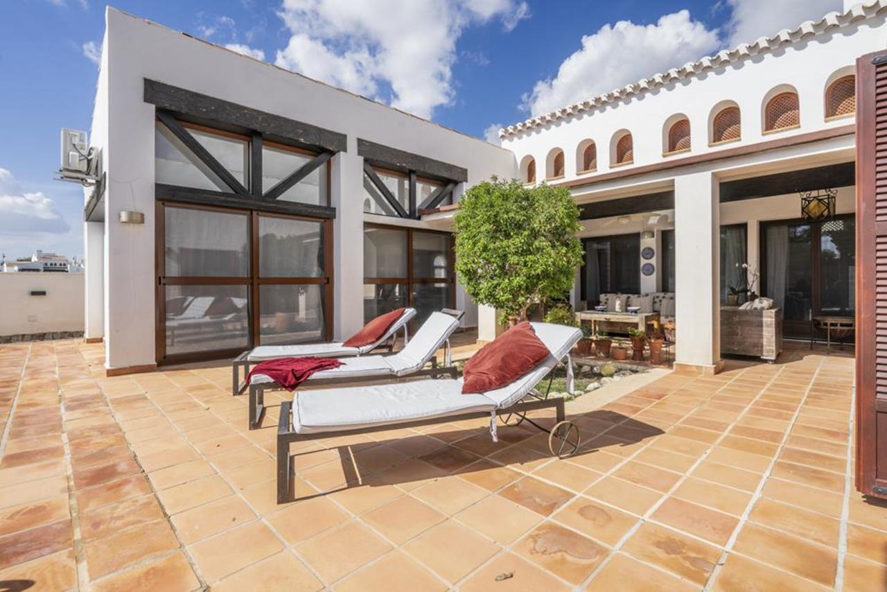 5 Bed, 4 Bath, HouseFor Sale, El Valle Golf Resort, Murcia