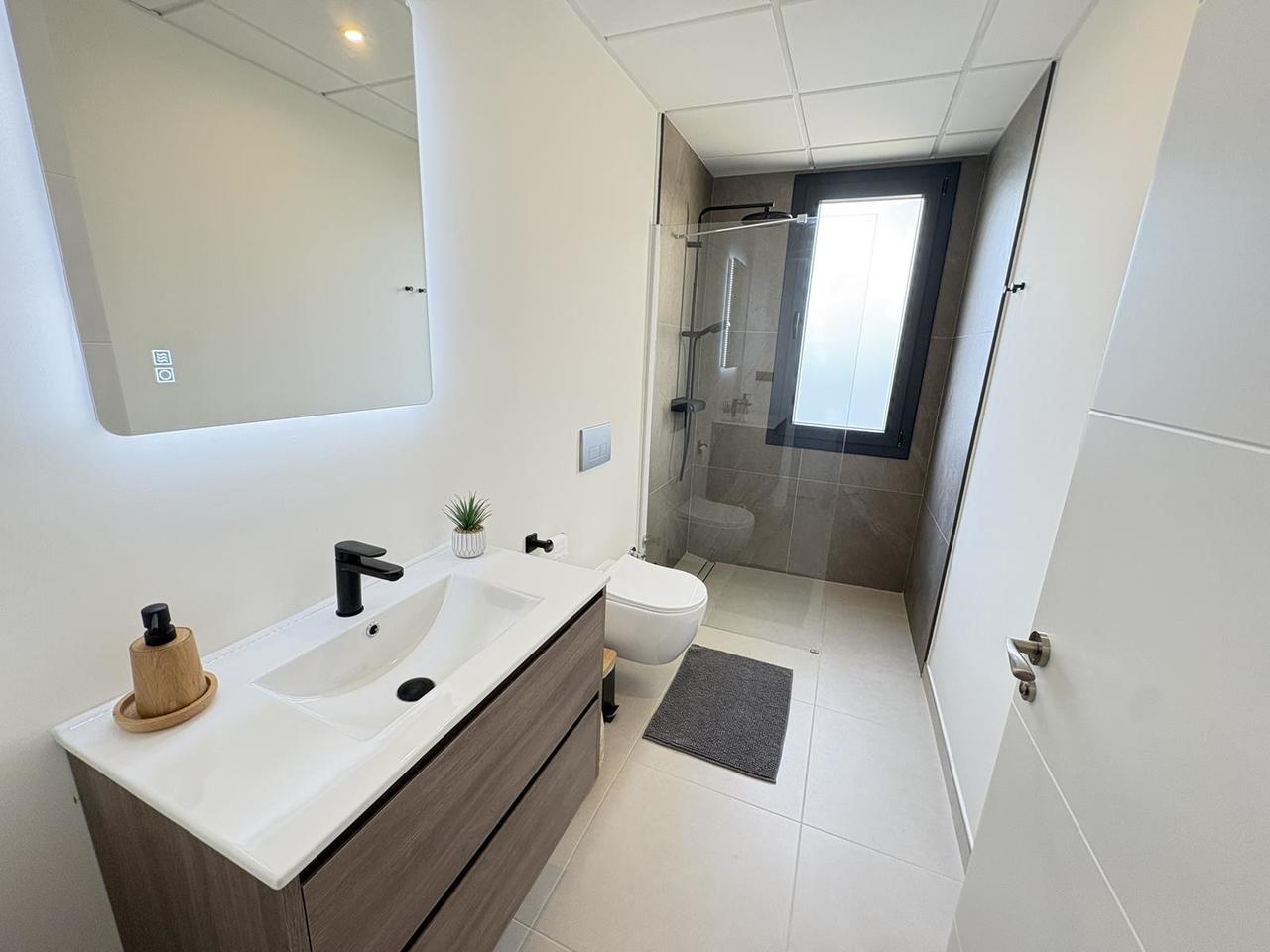 4 Bed, 4 Bath, HouseFor Sale, Altaona Golf and Country Village, Murcia