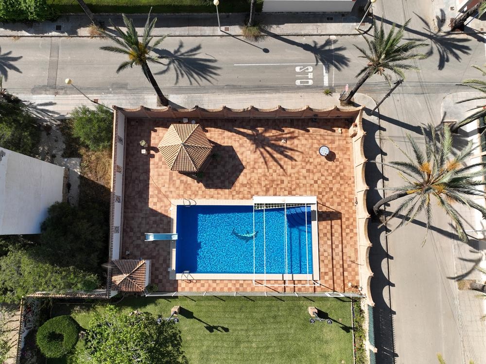 8 Bed, 4 Bath, HouseFor Sale, Cabo Roig, Alicante