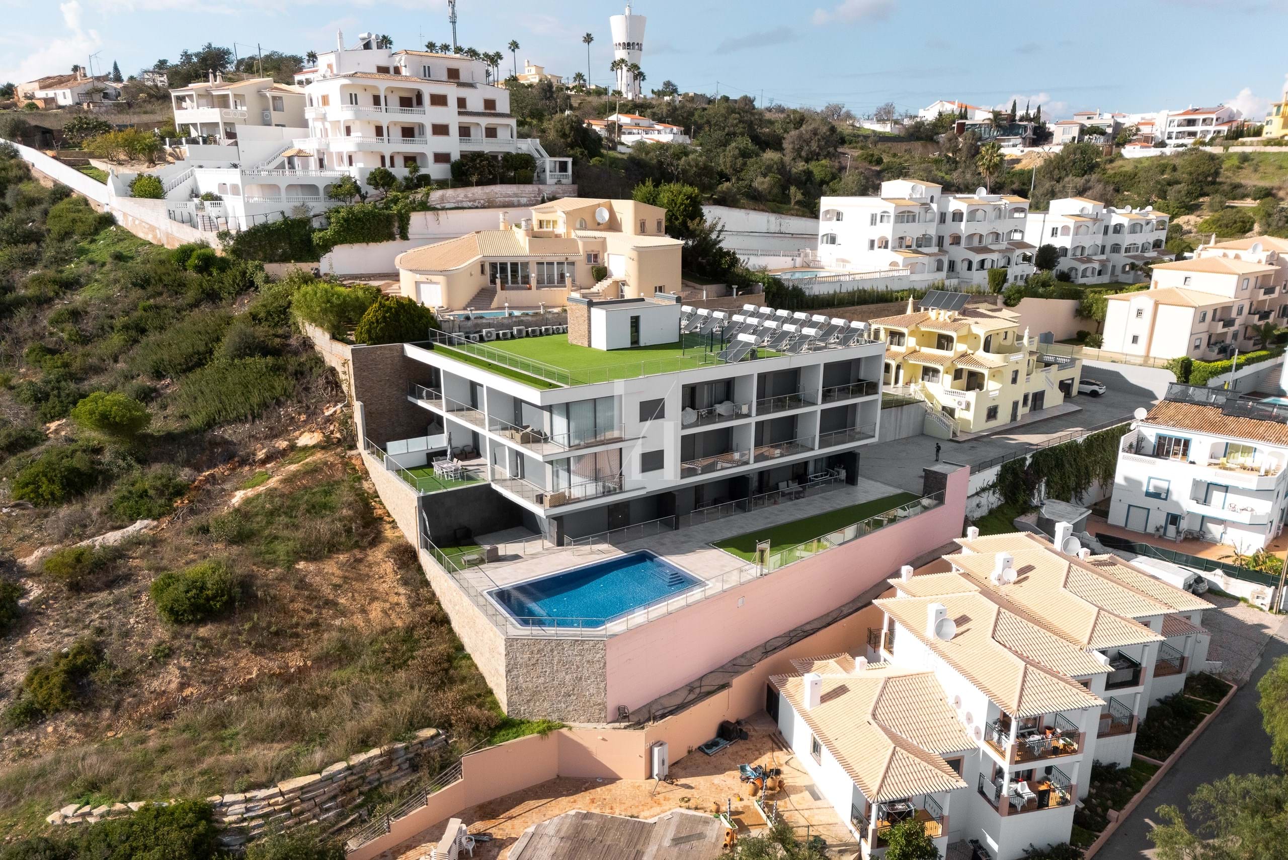 3 Bed, 2 Bath, ApartmentFor Sale, Albufeira, Faro, 8200-042