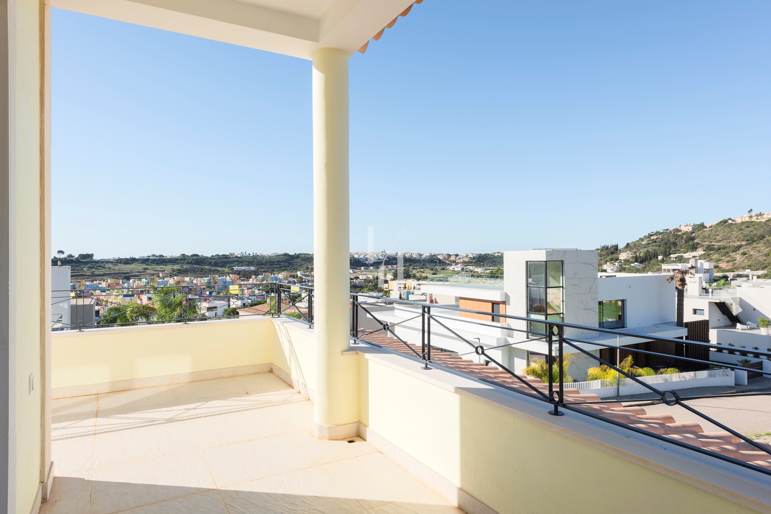 4 Bed, 4 Bath, HouseFor Sale, Albufeira, Faro, 8200-918