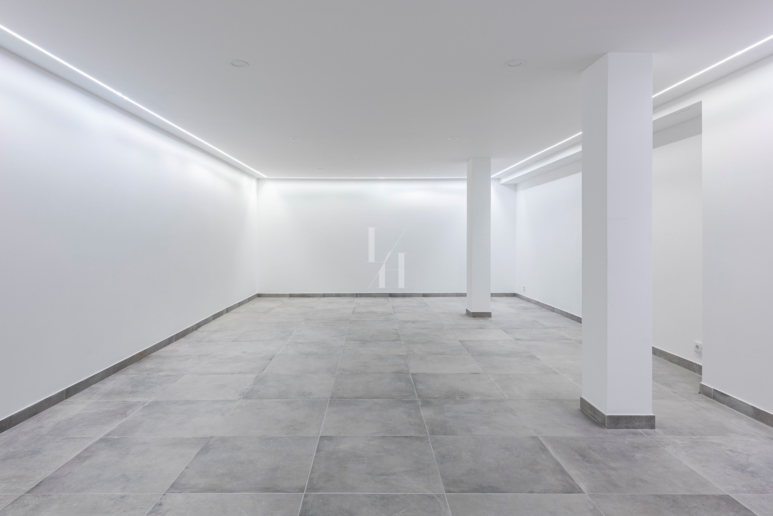 4 Bed, 4 Bath, HouseFor Sale, Albufeira, Faro, 8200-918