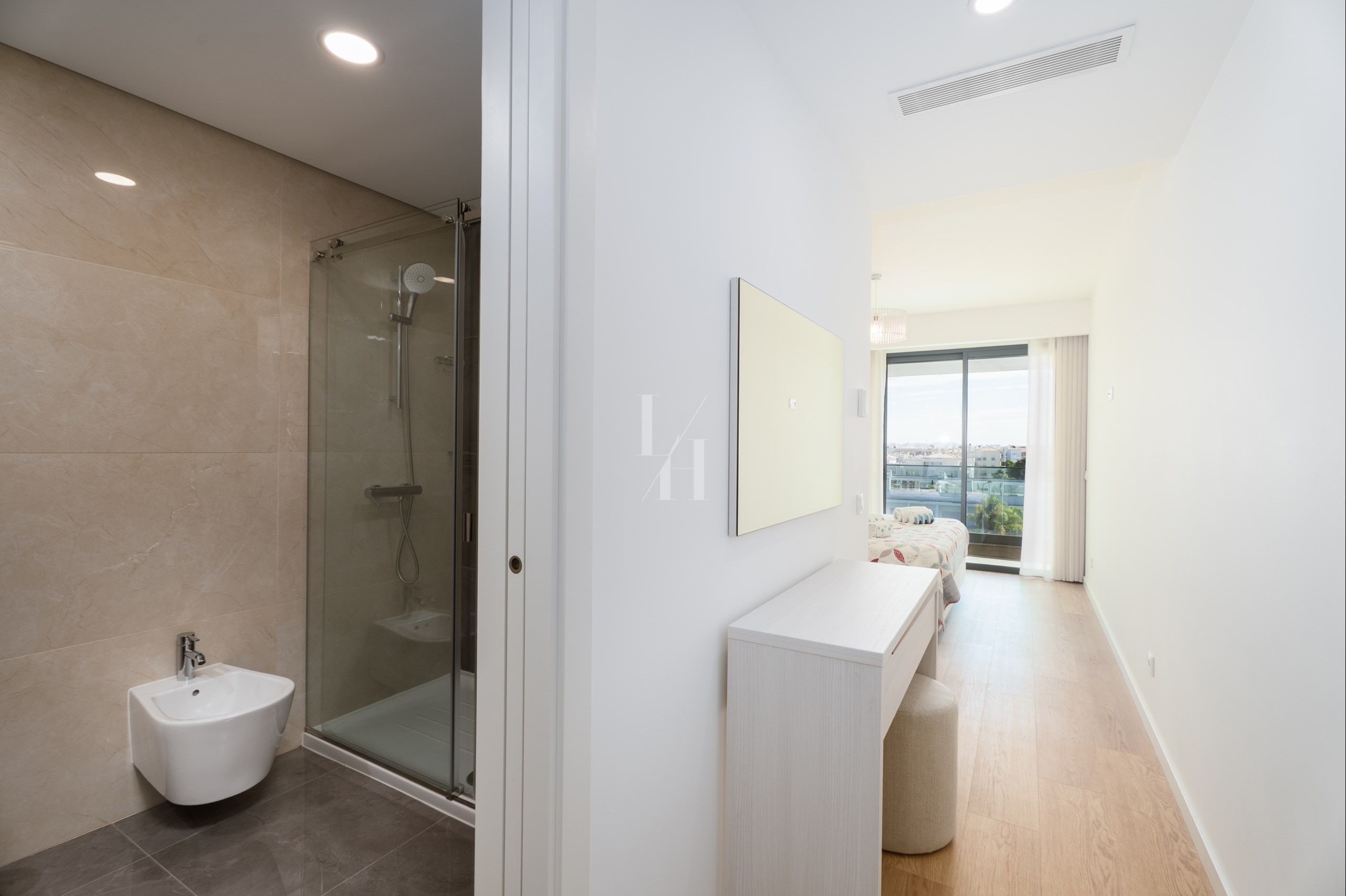 2 Bed, 2 Bath, ApartmentFor Sale, Albufeira, Faro, 8200-353