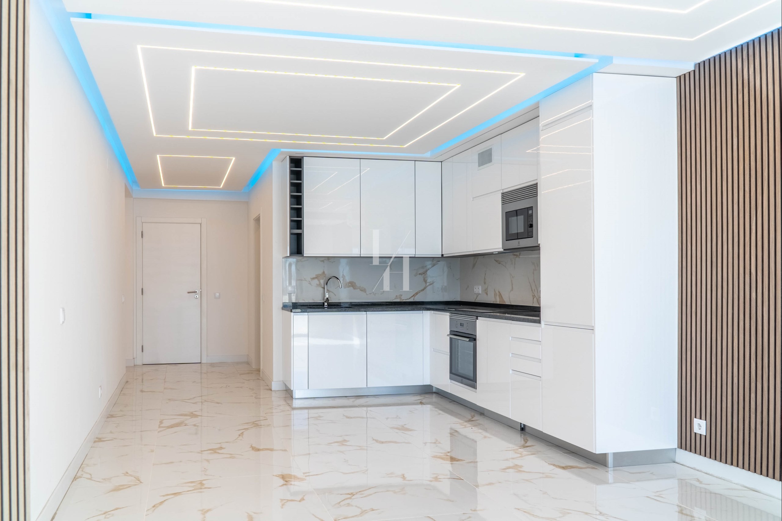 2 Bed, 2 Bath, ApartmentFor Sale, Loulé, Faro, 8125-159