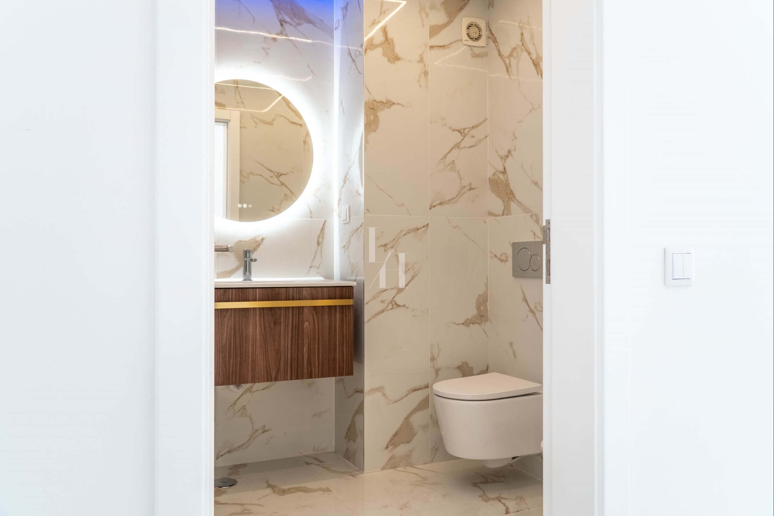 2 Bed, 2 Bath, ApartmentFor Sale, Loulé, Faro, 8125-159