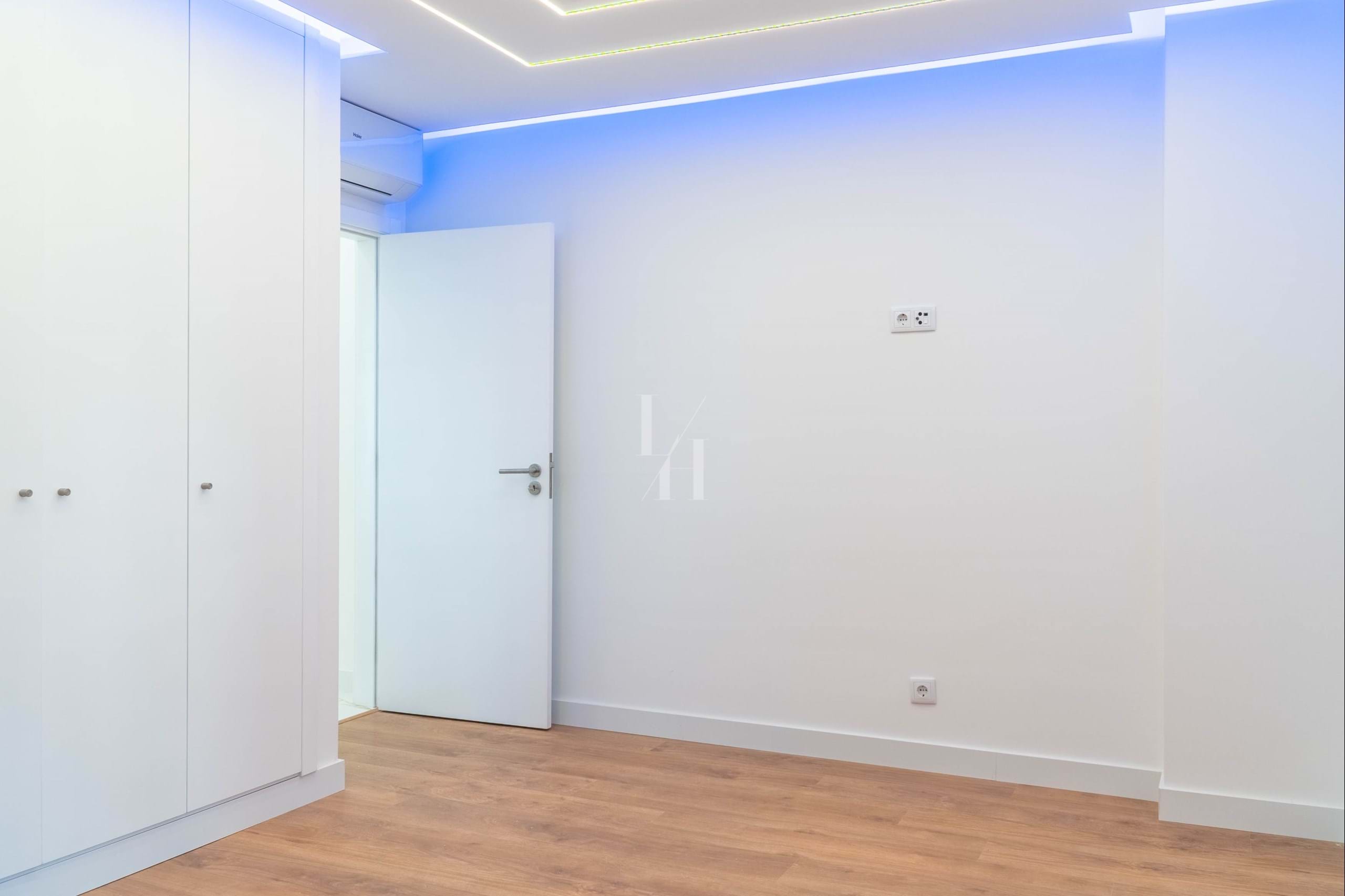 2 Bed, 2 Bath, ApartmentFor Sale, Loulé, Faro, 8125-159