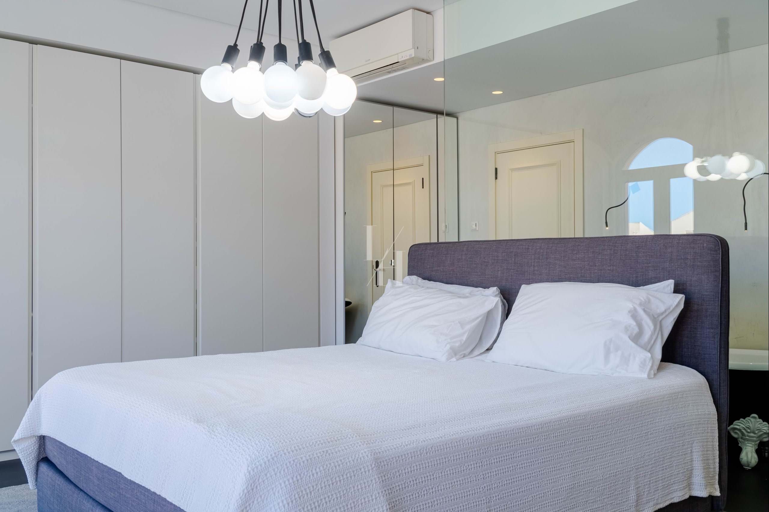 1 Bed, 2 Bath, ApartmentFor Sale, Loulé, Faro, 8125-442