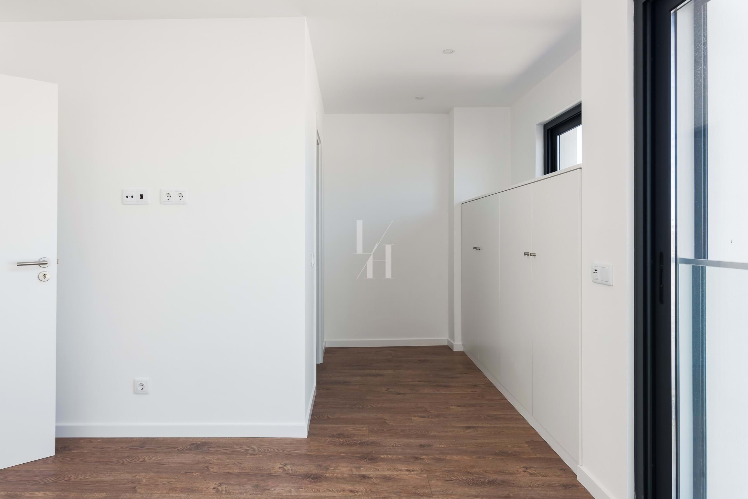 3 Bed, 3 Bath, HouseFor Sale, Olhão, Faro, 8700-207