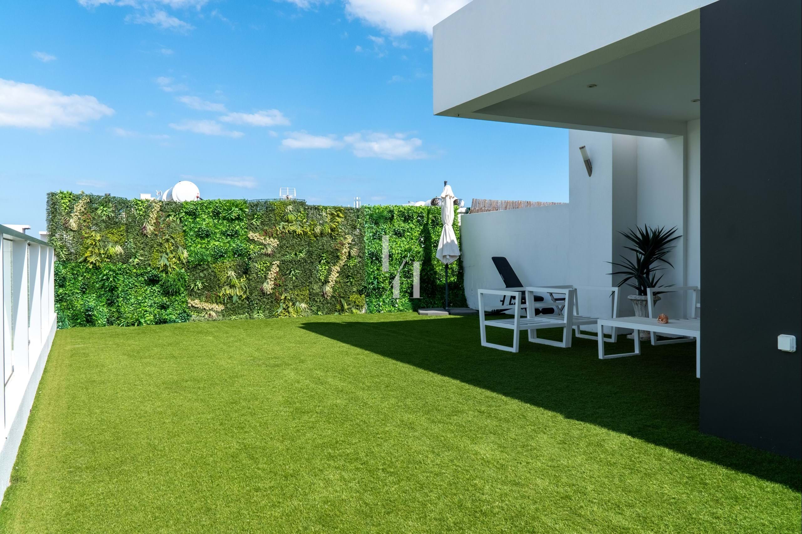 3 Bed, 2 Bath, ApartmentFor Sale, Faro, Faro, 8005-278