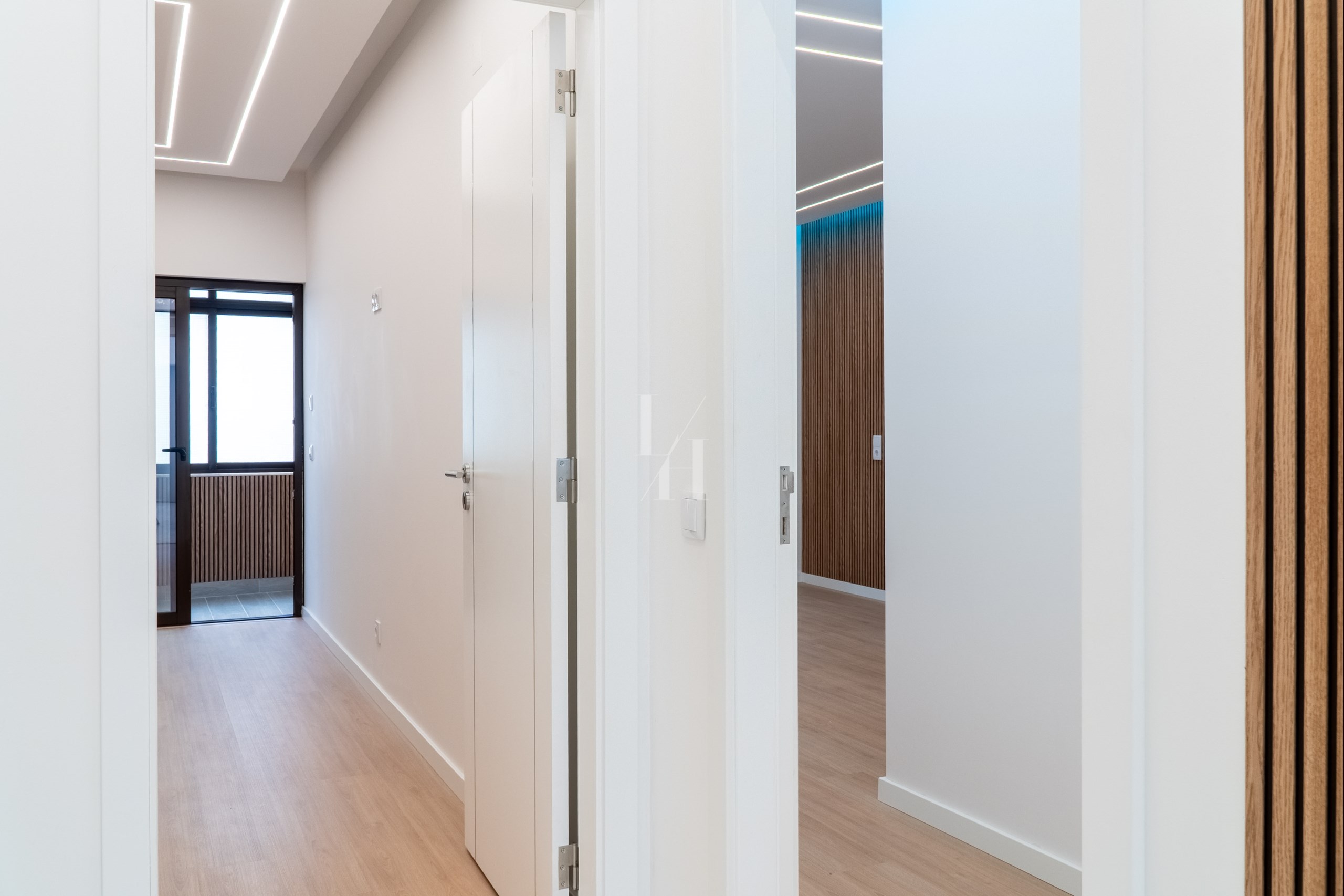 2 Bed, 2 Bath, ApartmentFor Sale, Loulé, Faro, 8125-157