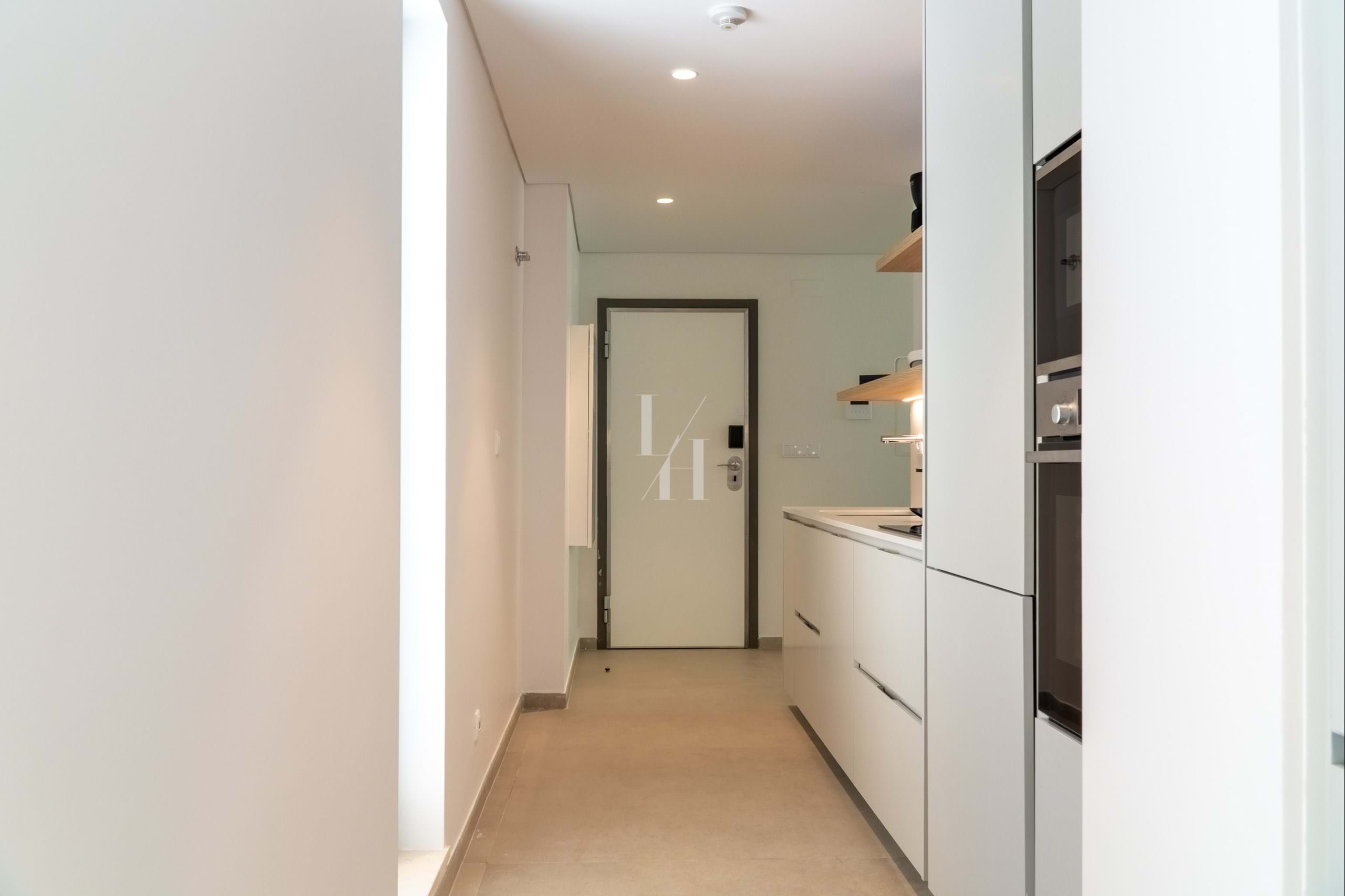 1 Bed, 2 Bath, ApartmentFor Sale, Albufeira, Faro, 8200-424