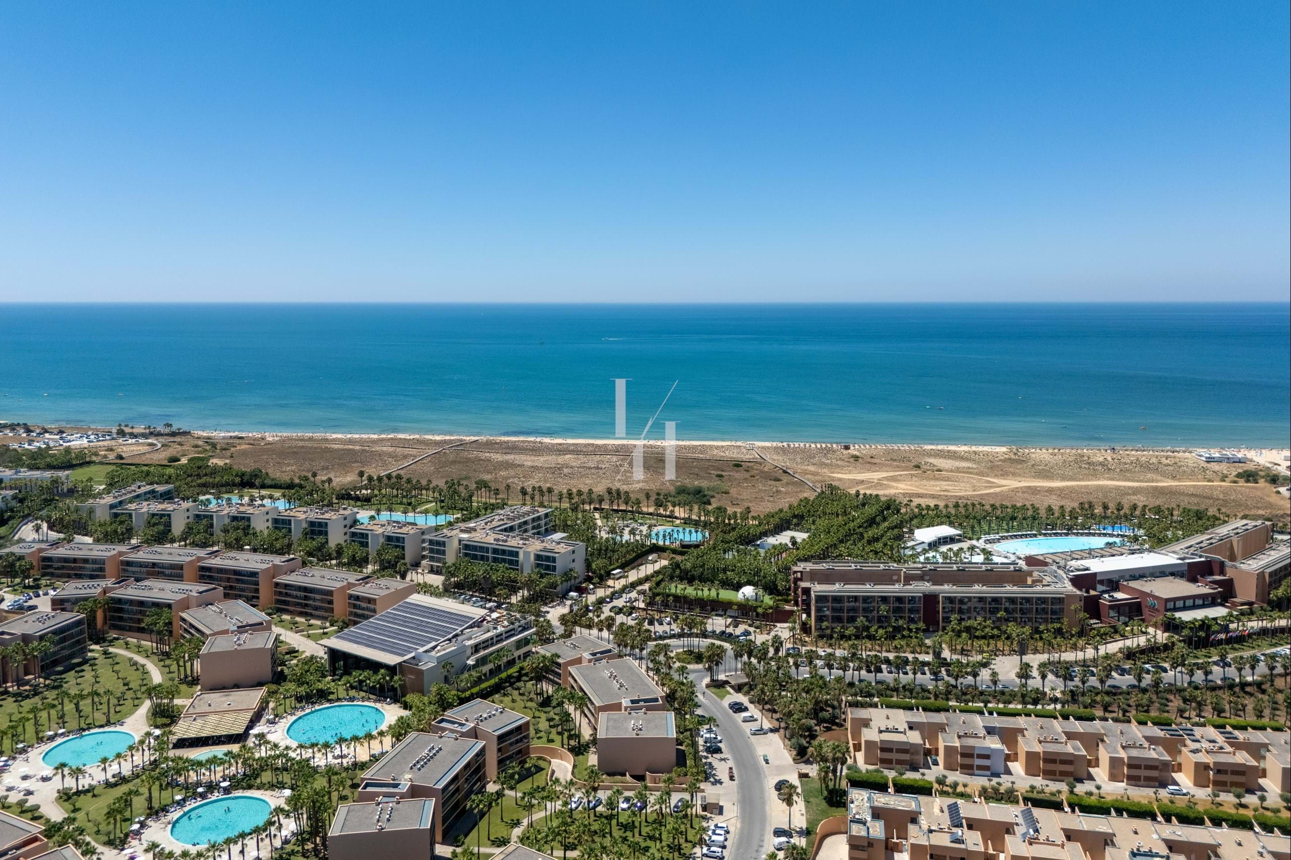 1 Bed, 2 Bath, ApartmentFor Sale, Albufeira, Faro, 8200-424