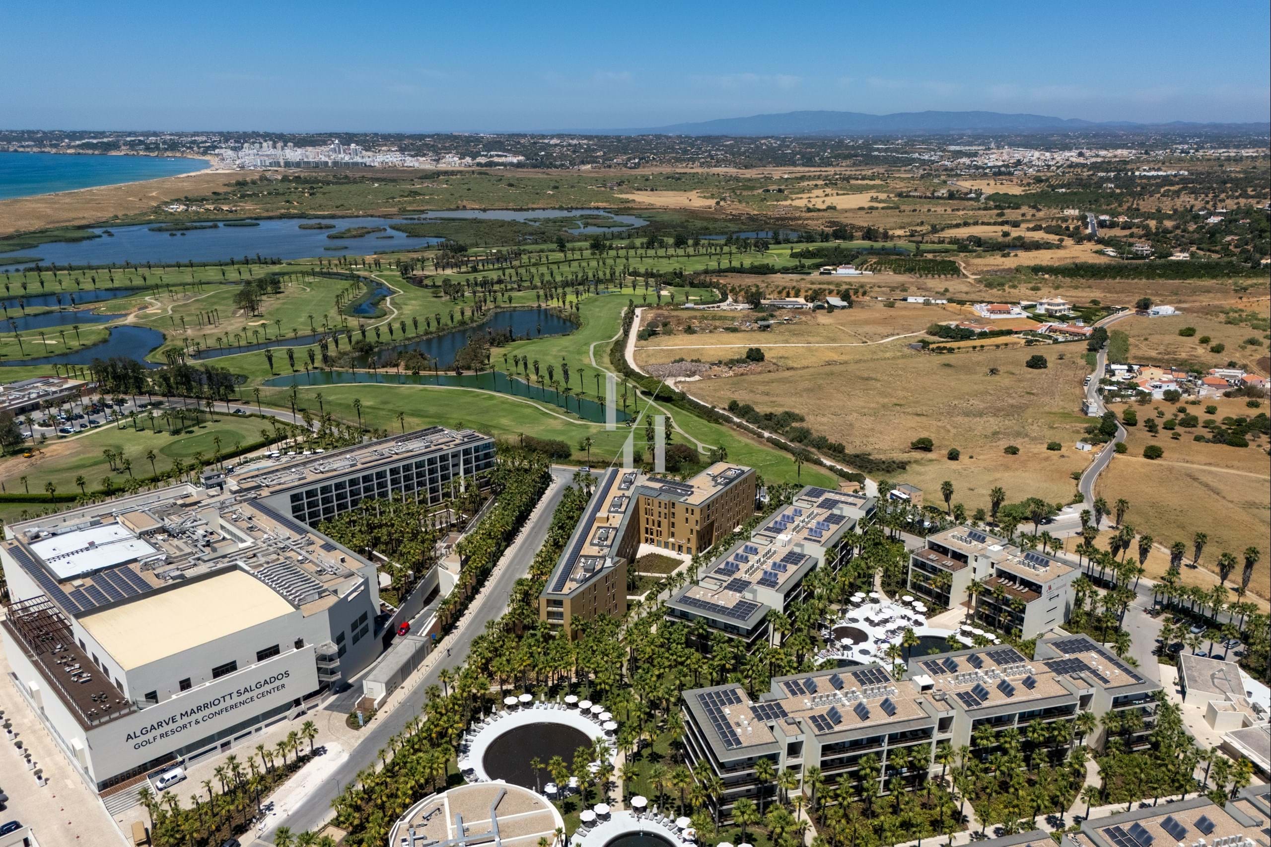 1 Bed, 2 Bath, ApartmentFor Sale, Albufeira, Faro, 8200-424