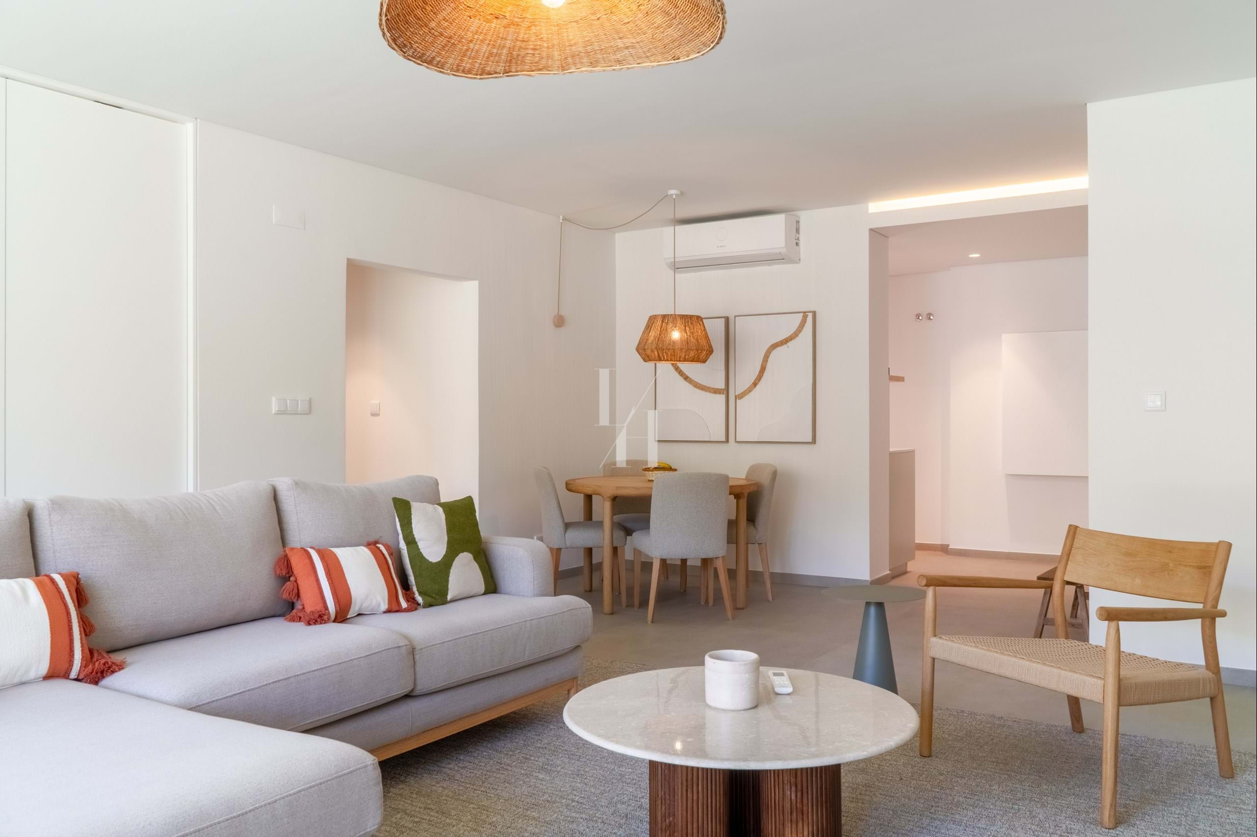 1 Bed, 2 Bath, ApartmentFor Sale, Albufeira, Faro, 8200-424