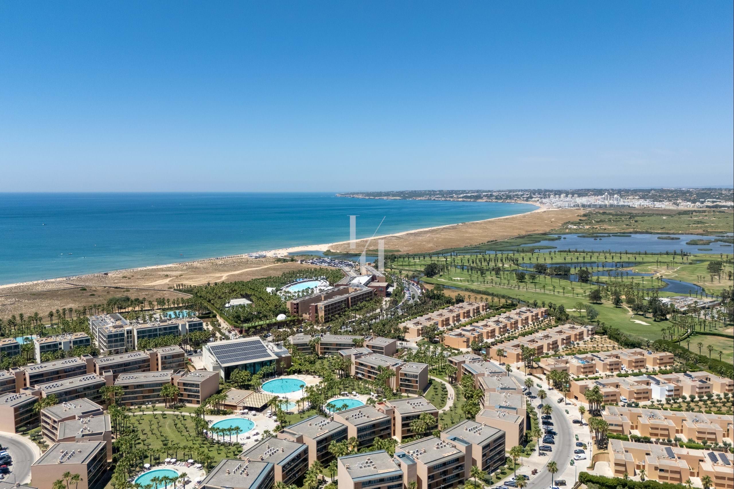 1 Bed, 2 Bath, ApartmentFor Sale, Albufeira, Faro, 8200-424