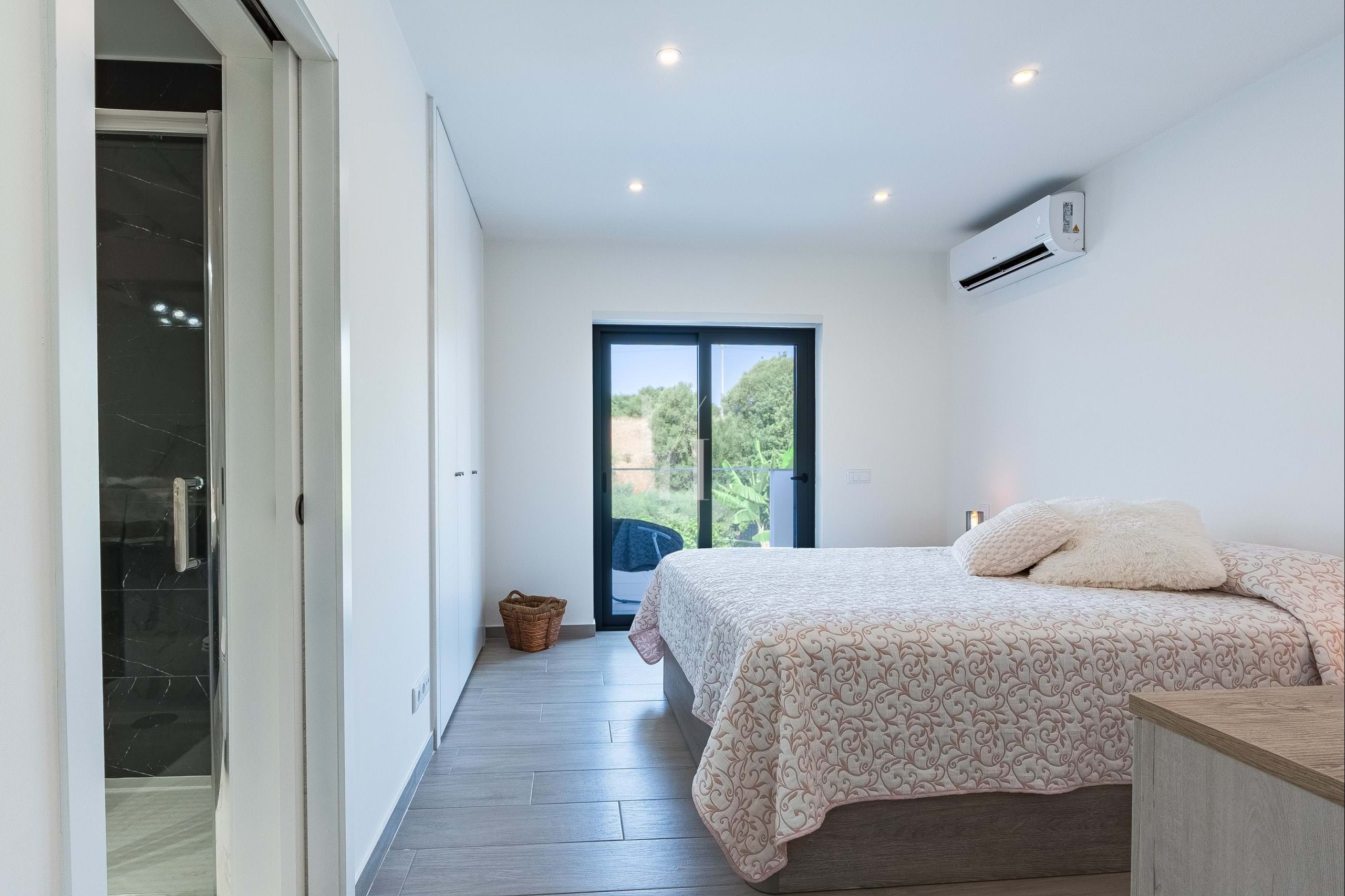 6 Bed, 7 Bath, HouseFor Sale, Albufeira, Faro, 8200- 088