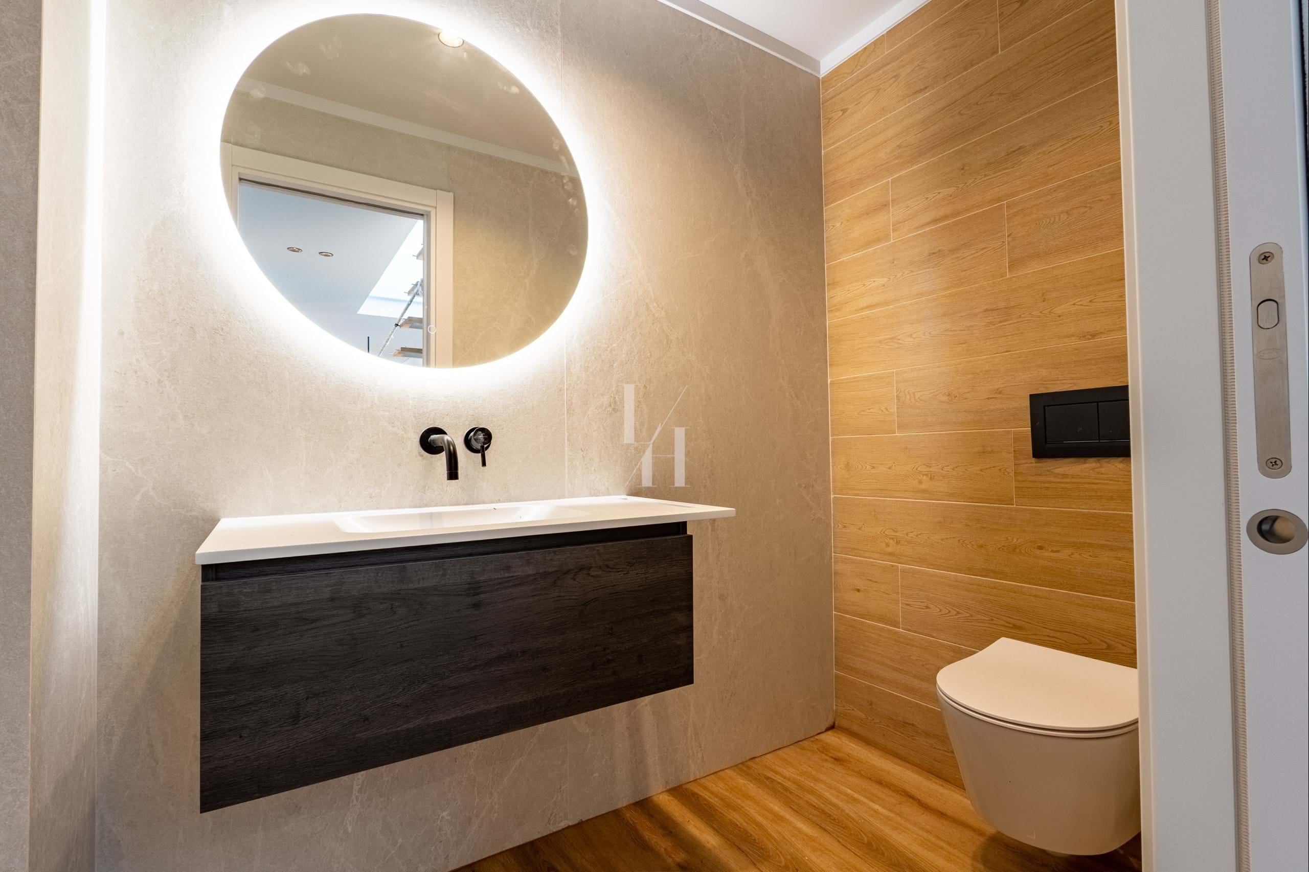 5 Bed, 6 Bath, ApartmentFor Sale, Faro, Faro, 8005-328