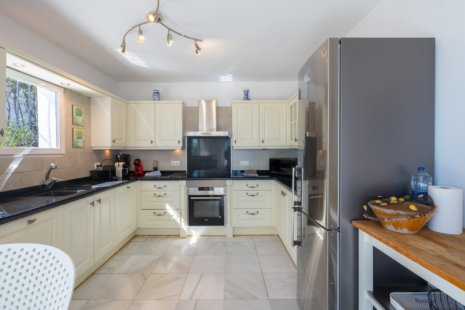 4 Bed, 3 Bath, HouseFor Sale